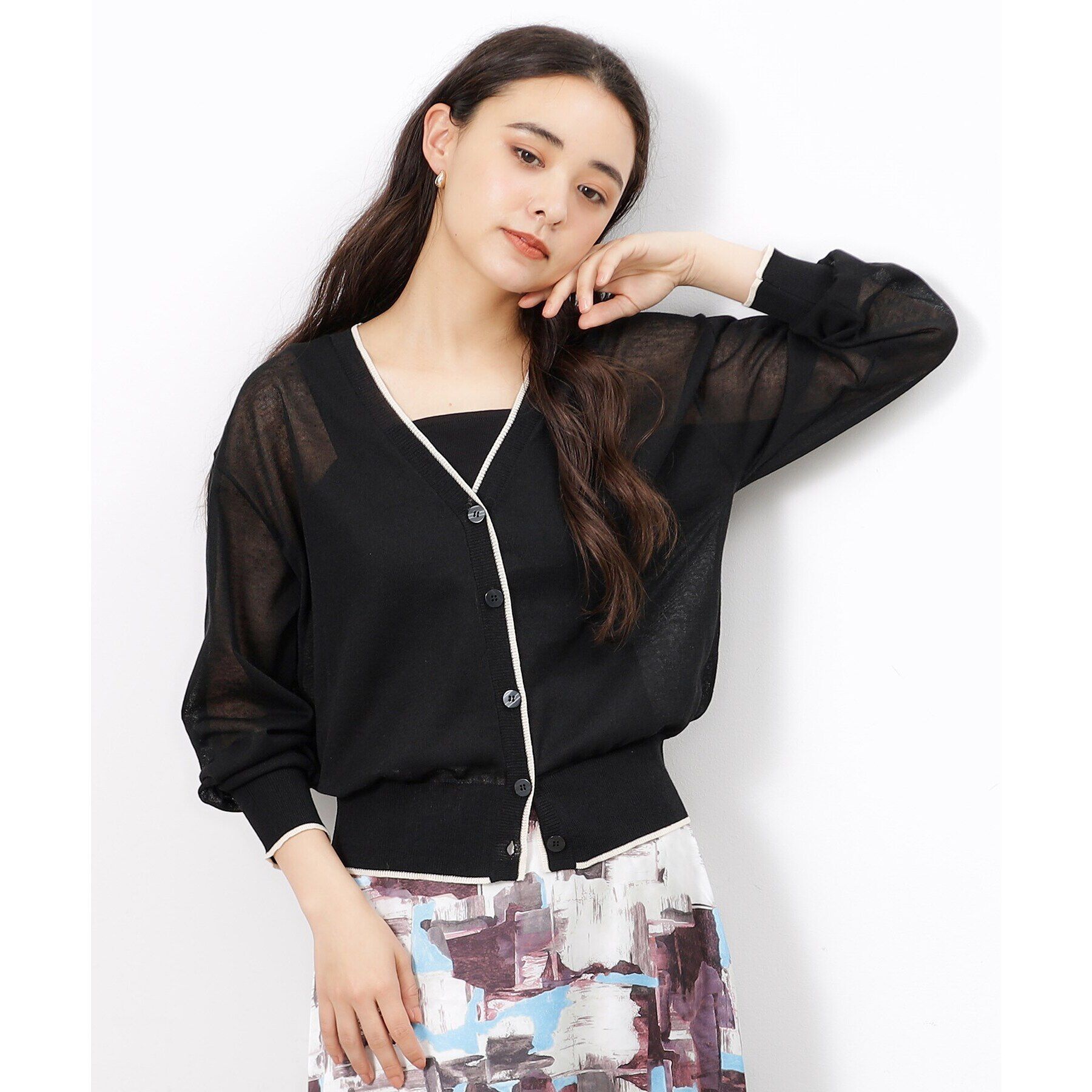 OPAQUE.CLIP「配色ラインVネックシアーカーディガン【洗濯機洗い可】」|カーディガン|