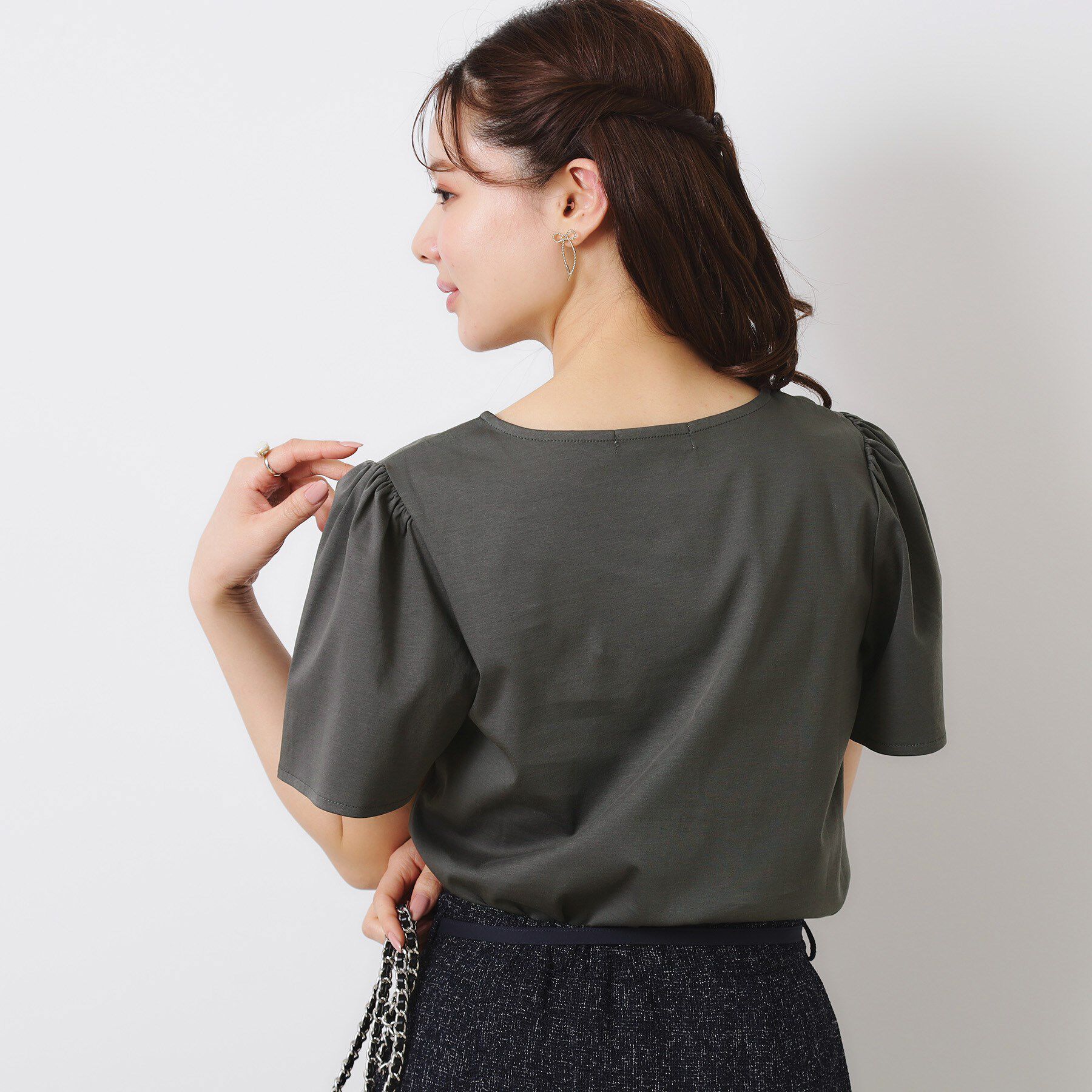 Couture broach「【接触冷感・UVカット】パフュームプリントTシャツ」|Tシャツ・カットソー|