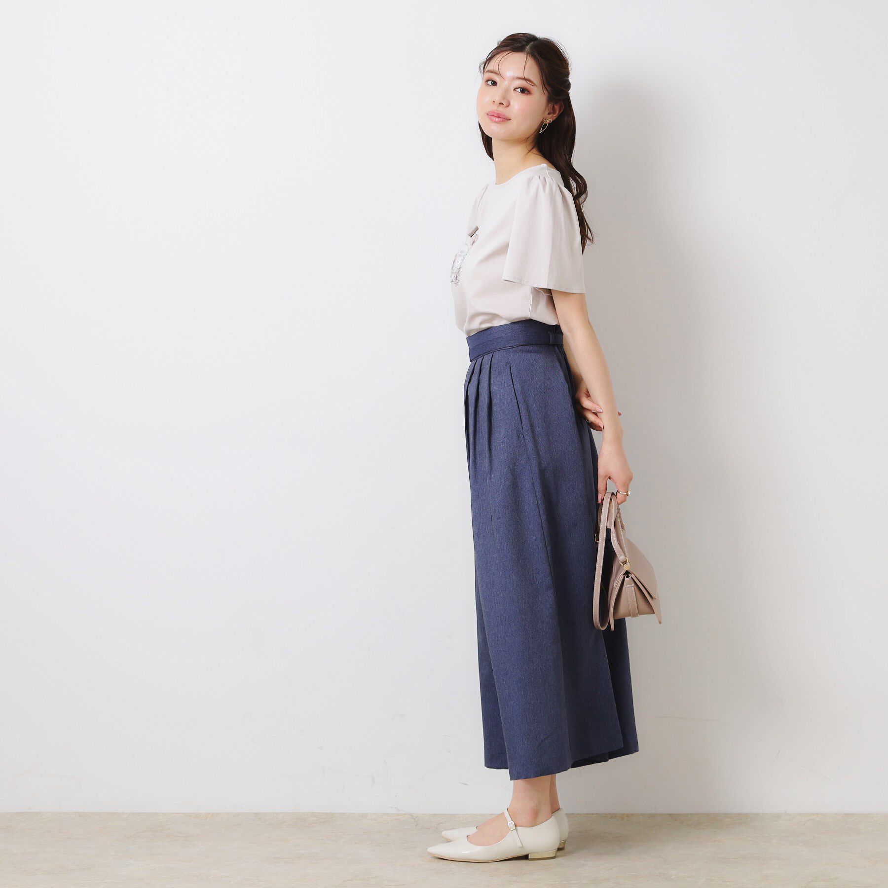 Couture broach「【接触冷感・UVカット】パフュームプリントTシャツ」|Tシャツ・カットソー|