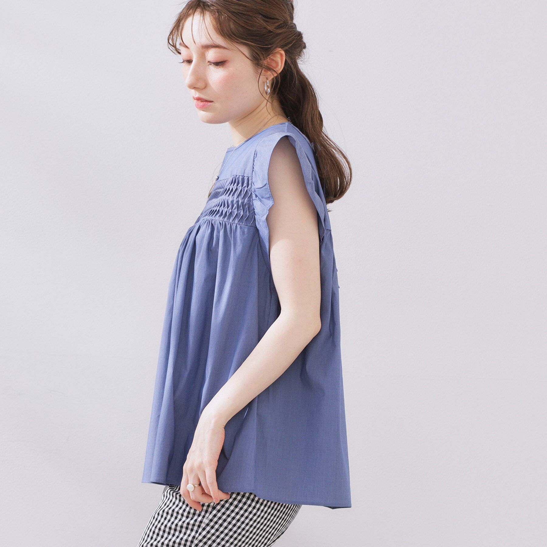 Couture broach「【大人可愛い・きれいめ】ランダムタックシャツブラウス」|シャツ・ブラウス|