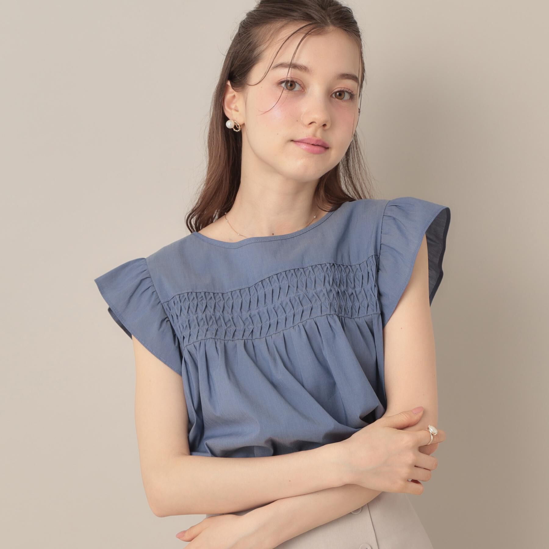 Couture broach「【大人可愛い・きれいめ】ランダムタックシャツブラウス」|シャツ・ブラウス|