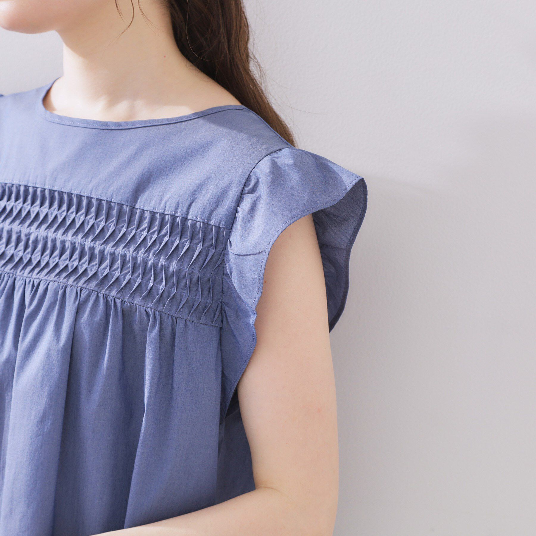 Couture broach「【大人可愛い・きれいめ】ランダムタックシャツブラウス」|シャツ・ブラウス|