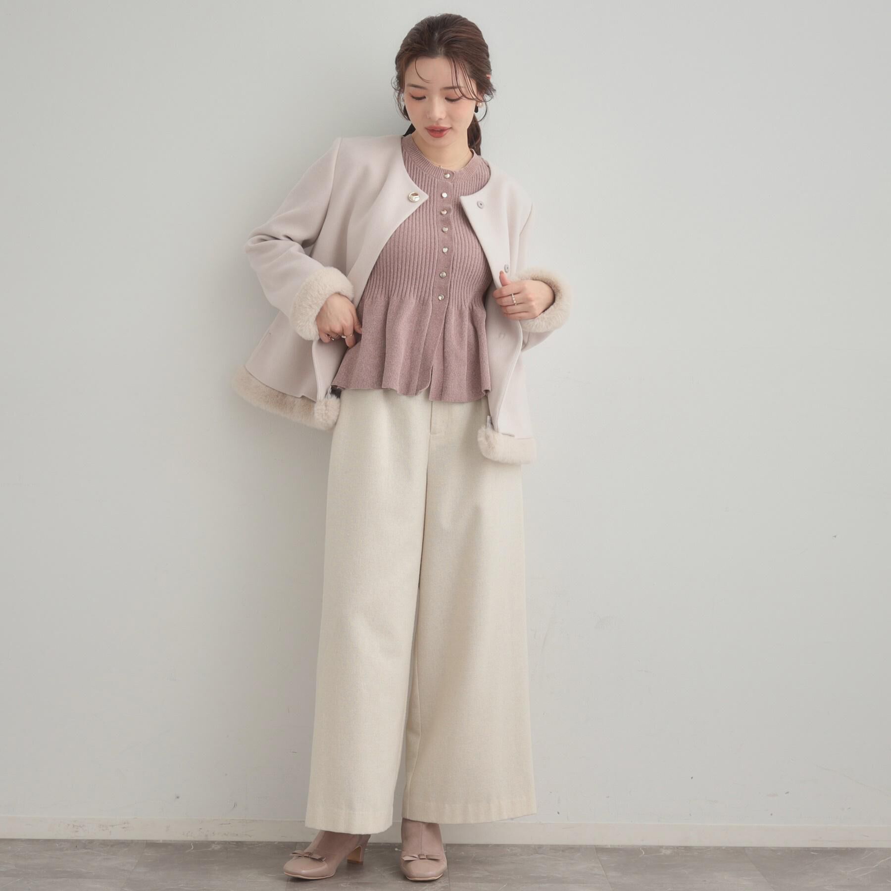 Couture broach「【袖口レース・着映え】短毛モールペプラム カーデ」|カーディガン|