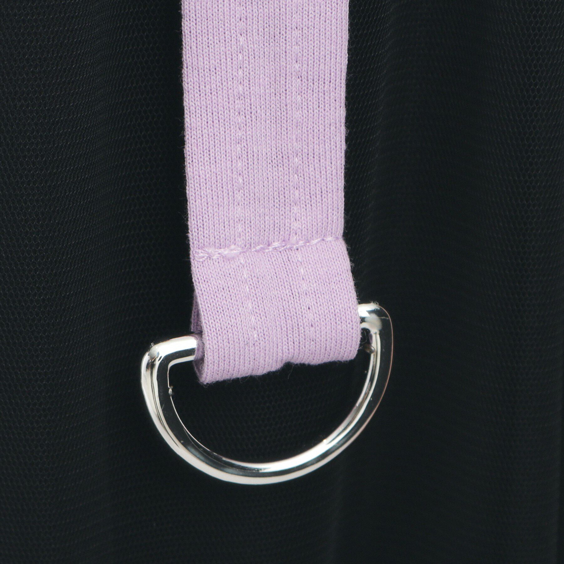 PINK-latte「【るーつくコラボ/ニコラ9月号掲載】ベルトデザインコンパクトTシャツ」|Tシャツ・カットソー|