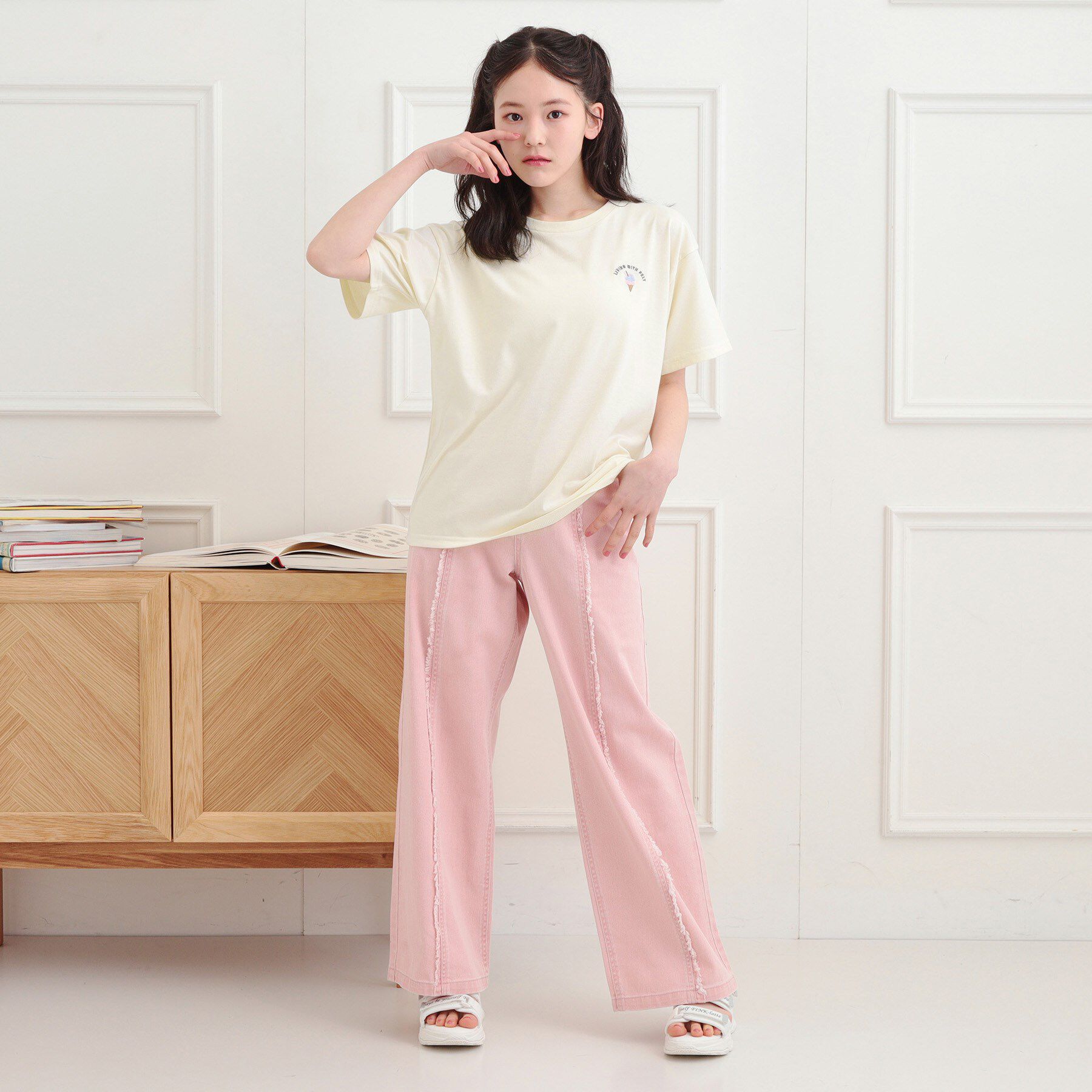 PINK-latte「ワンポイント刺繍Tシャツ」|Tシャツ・カットソー|