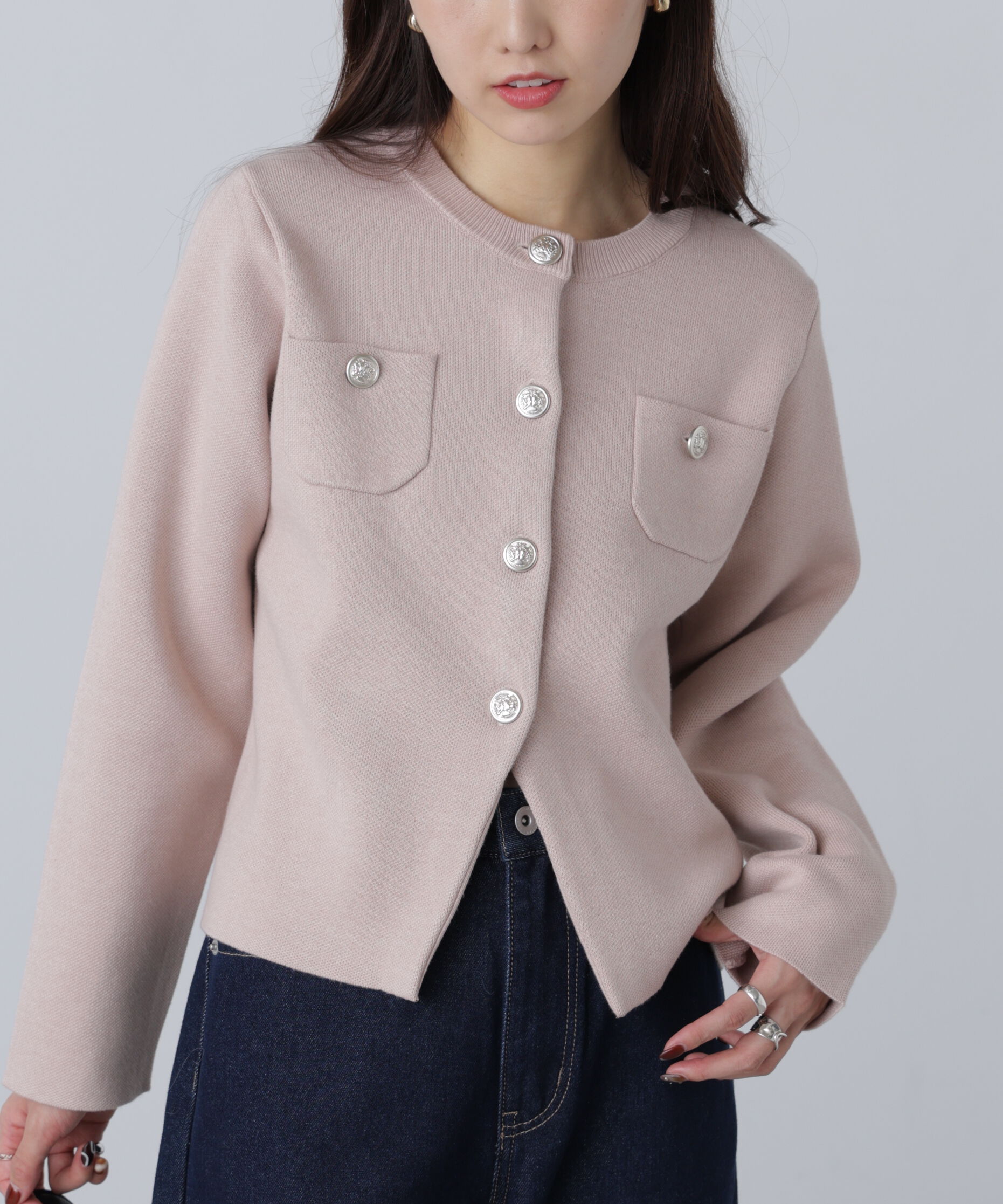  「エンブレムボタンニットカーディガン」|ニット・セーター|