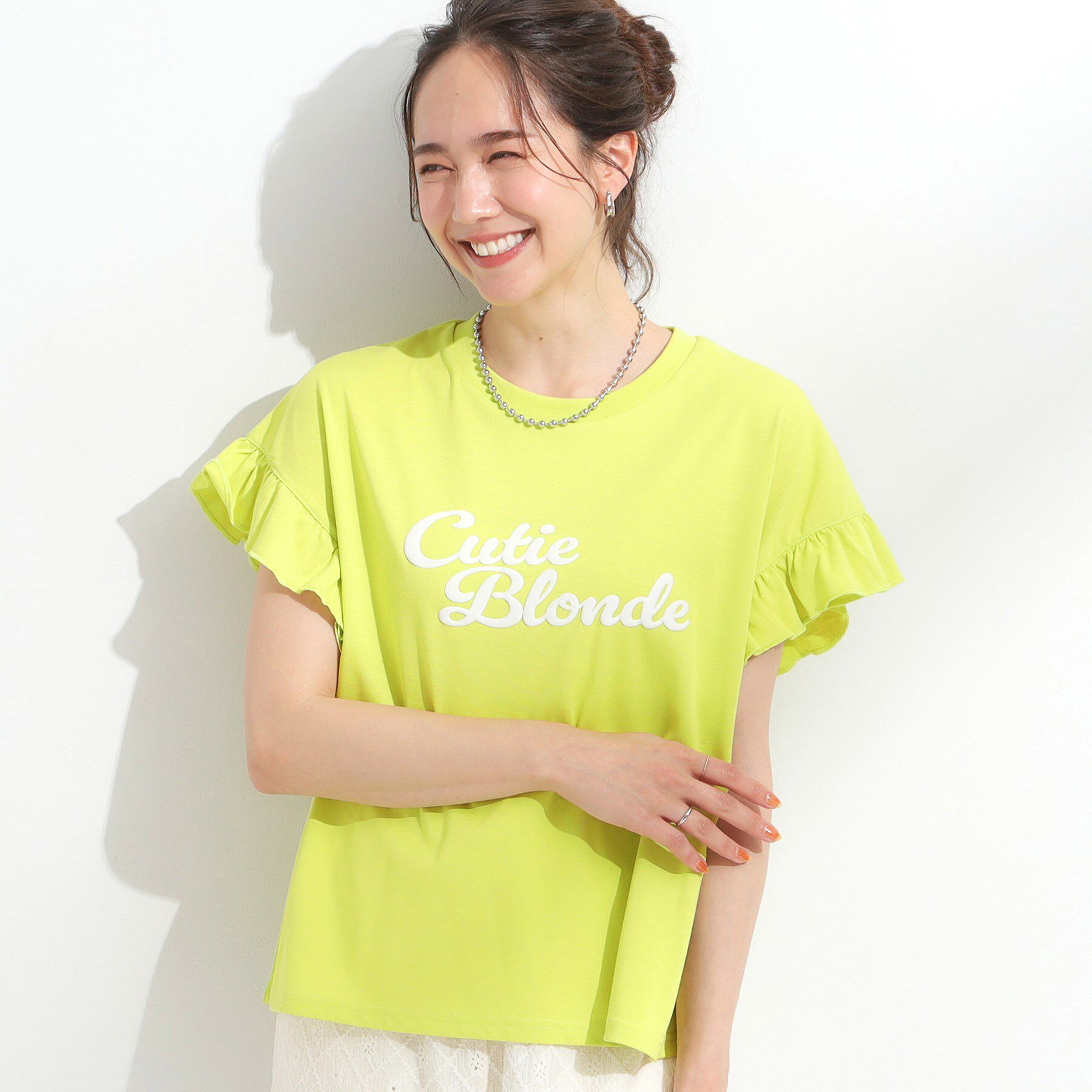 SHOO･LA･RUE「【S-LL/汗ジミ軽減/ひんやり/UVカット】フリルTシャツ」|Tシャツ・カットソー|イエロー(031)