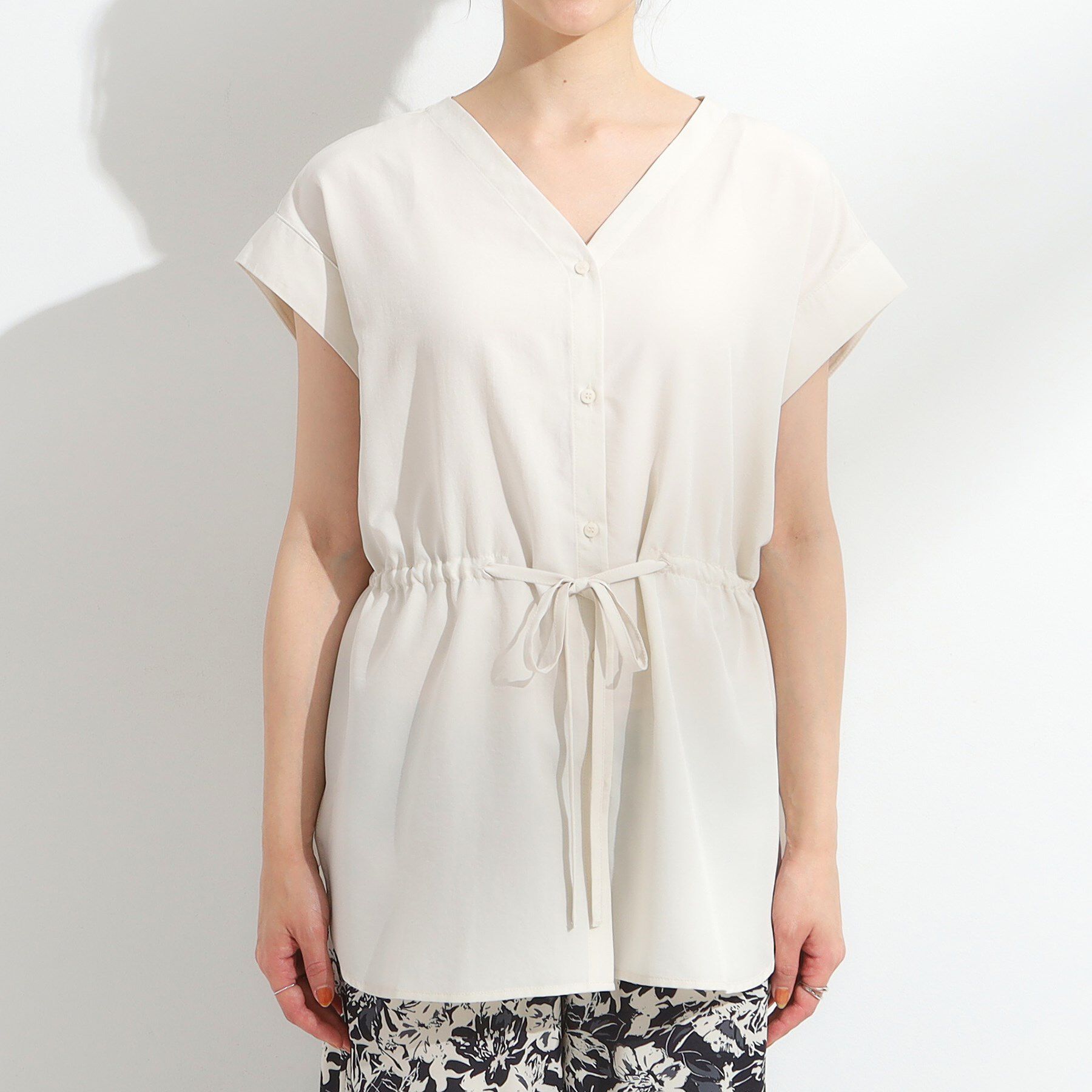 SHOO･LA･RUE「【S-LL】シルエットが変えられる サファリシャツ」|シャツ・ブラウス|