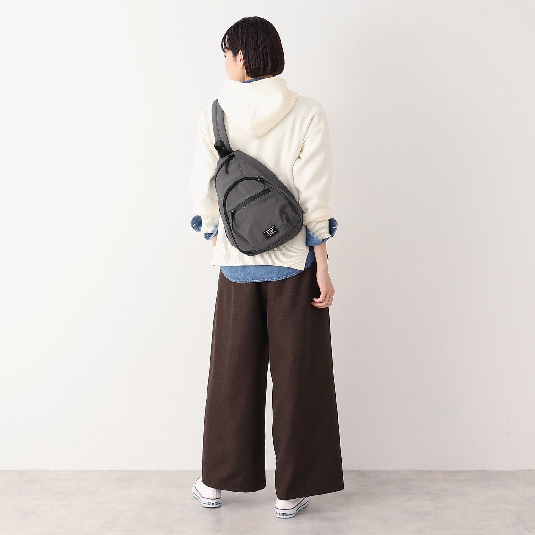 Dessin「【軽量・多ポケット】ナイロンボディバッグ」|その他|