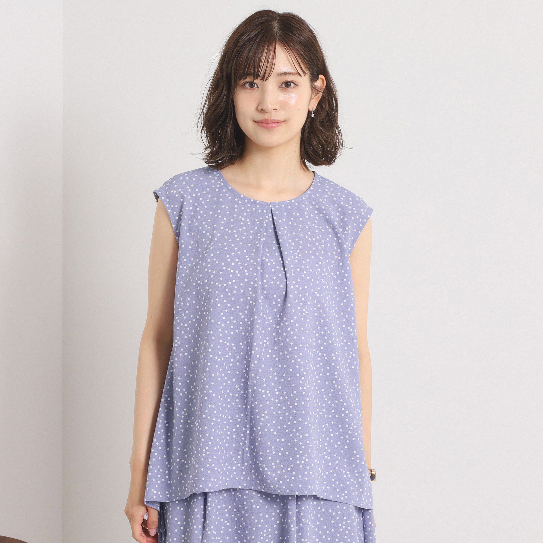 ITS&rsquo;DEMO「【UVカット／速乾／冷感／洗濯機OK／洗濯後しわになりにくい】麻調ストレッチタックブラウス＜ラク服シ」|シャツ・ブラウス|