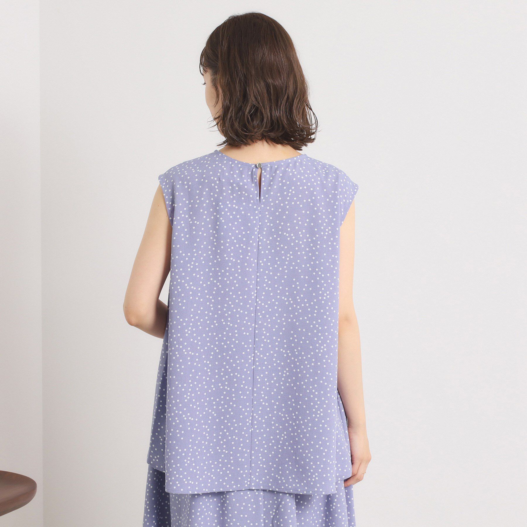 ITS&rsquo;DEMO「【UVカット／速乾／冷感／洗濯機OK／洗濯後しわになりにくい】麻調ストレッチタックブラウス＜ラク服シ」|シャツ・ブラウス|