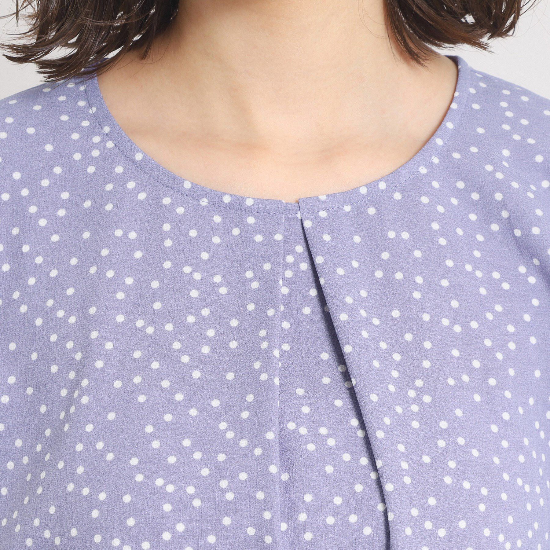 ITS&rsquo;DEMO「【UVカット／速乾／冷感／洗濯機OK／洗濯後しわになりにくい】麻調ストレッチタックブラウス＜ラク服シ」|シャツ・ブラウス|