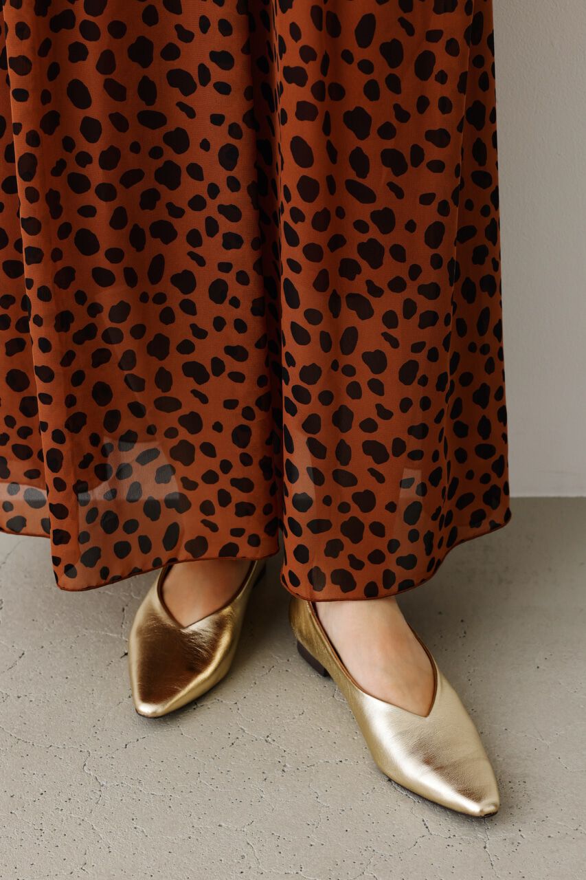 RODEO CROWNS「シャイニーフラットパンプス」|サンダル|