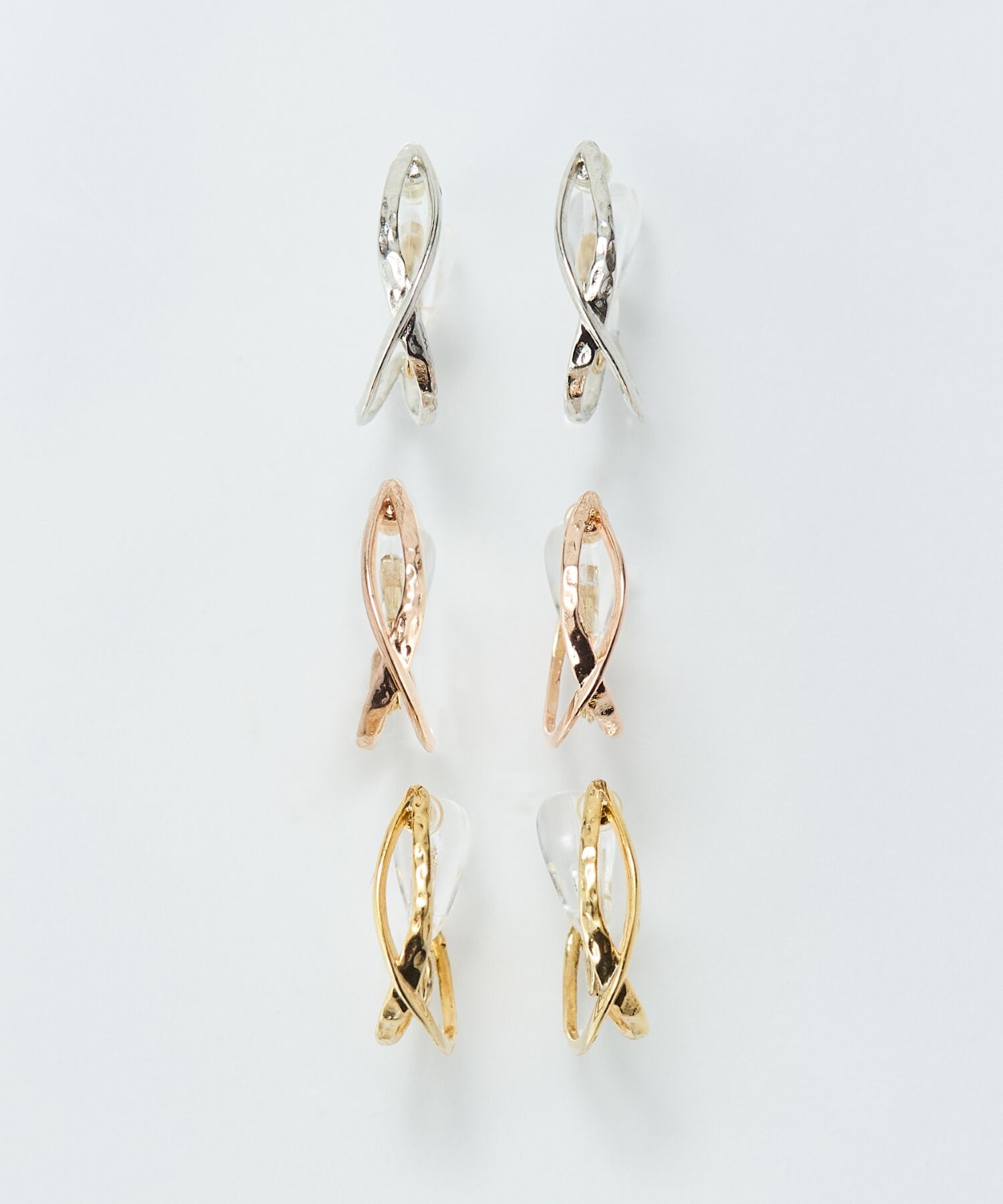 Phoebe「【シリーズ累計販売10000点突破！】アレルギー対応痛くないシリーズクリスタルループフィットイヤリング」|イヤリング|