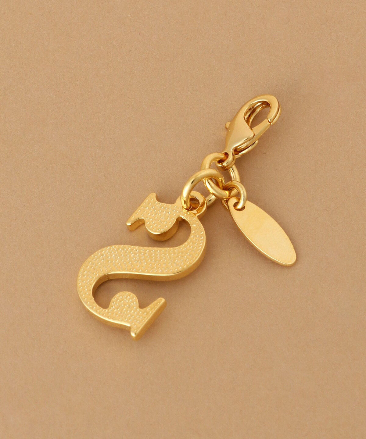 Samantha Thavasa「シンプルイニシャルファスナートップ S」|チャーム・キーホルダー|