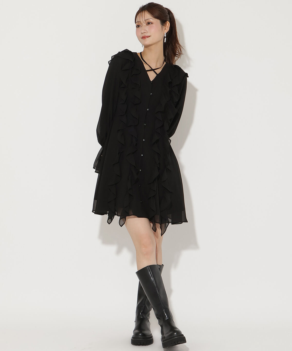 アンドクチュール「ラッフルフリルチョーカーミニワンピース」|ワンピース|ブラック