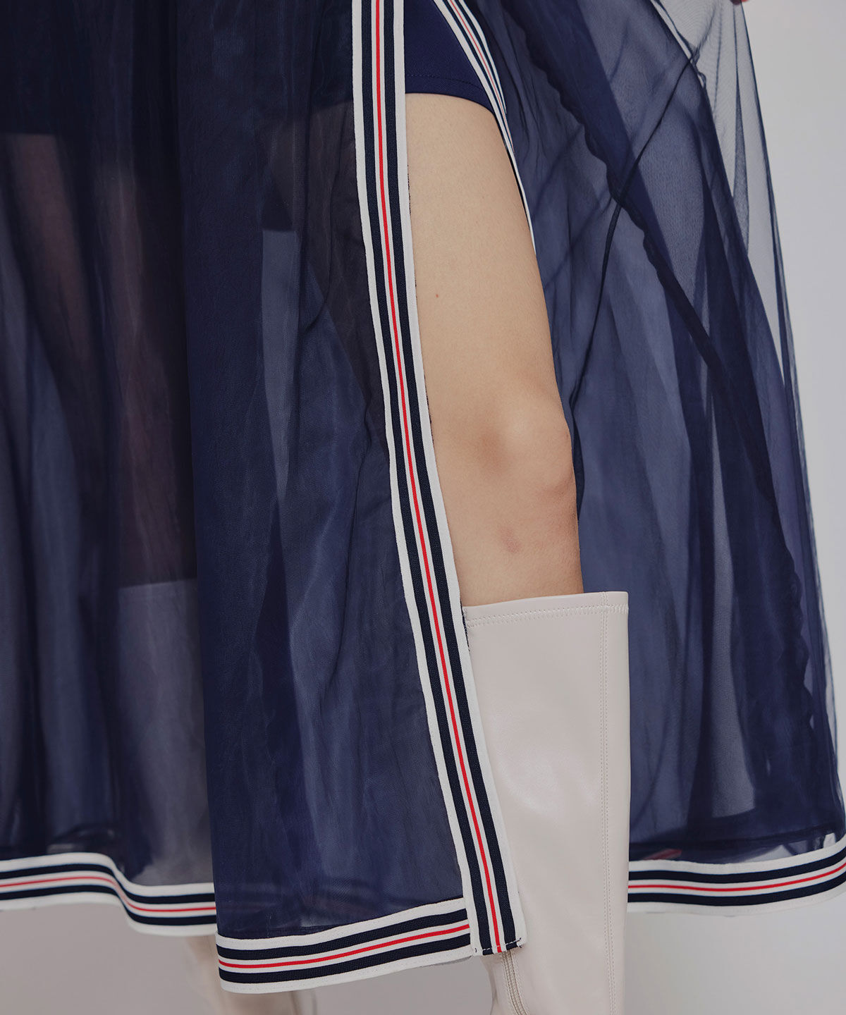 REDYAZEL「[FILA&times;REDYAZEL]ﾁｭｰﾙﾚｲﾔｰﾄﾞｼｮｰﾄﾊﾟﾝﾂ&times;ﾄﾘｺﾛｰﾙﾗｲﾝ 」|フレア|