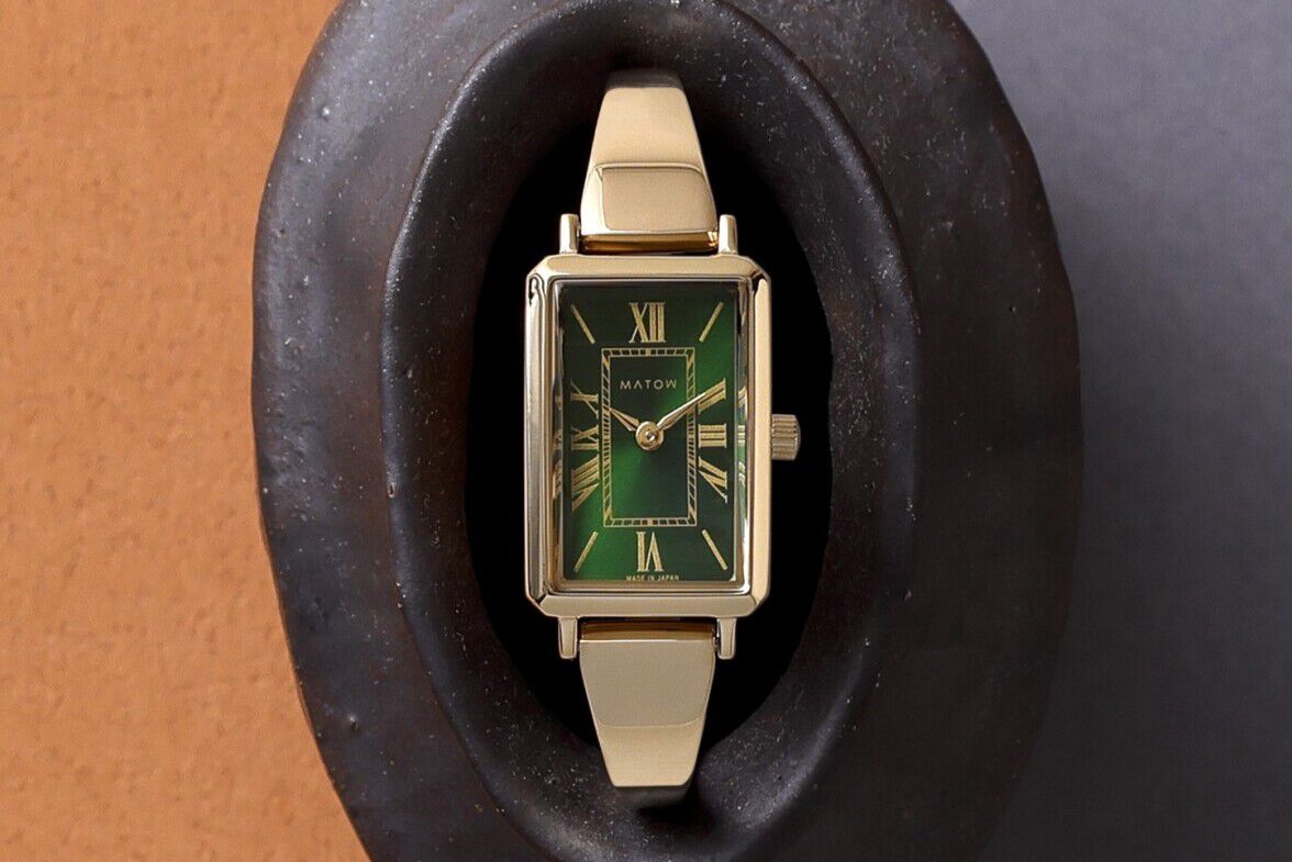 MATOW「〈MATOW (マトウ)〉Tsuki 月華 ｽｸｴｱ ｺﾞｰﾙﾄﾞ ｸﾞﾘｰﾝ」|腕時計|YELLOW GOLD