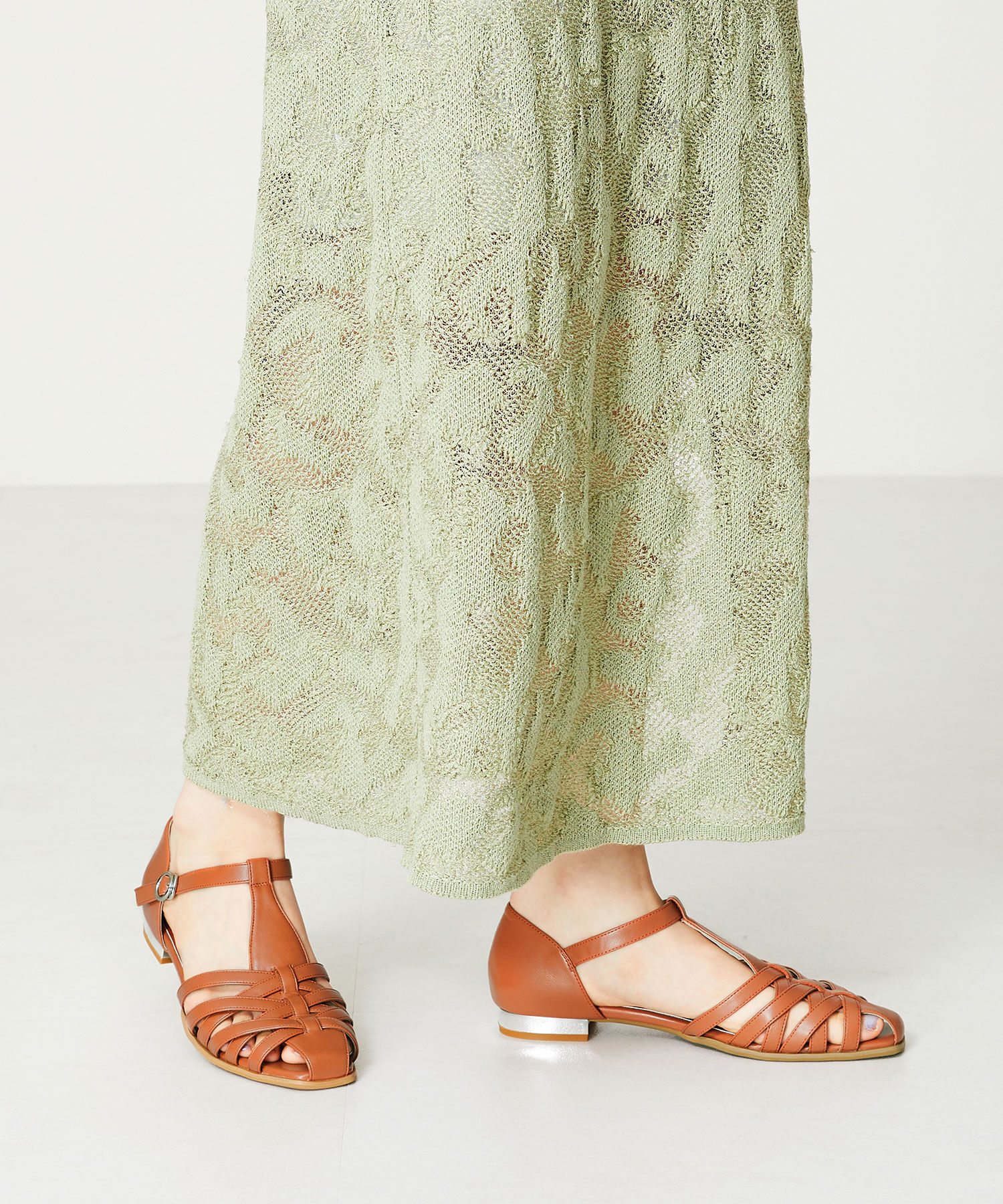 WA Oriental TRaffic「【トレンド】メタリックヒールグルカシューズ/42112 グルカサンダル 人気 カジュアル」|サンダル|