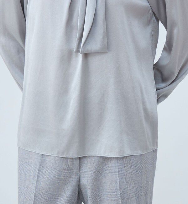 TOMORROWLAND collection「ウォッシャブルサテン フロントタイブラウス」|シャツ・ブラウス|