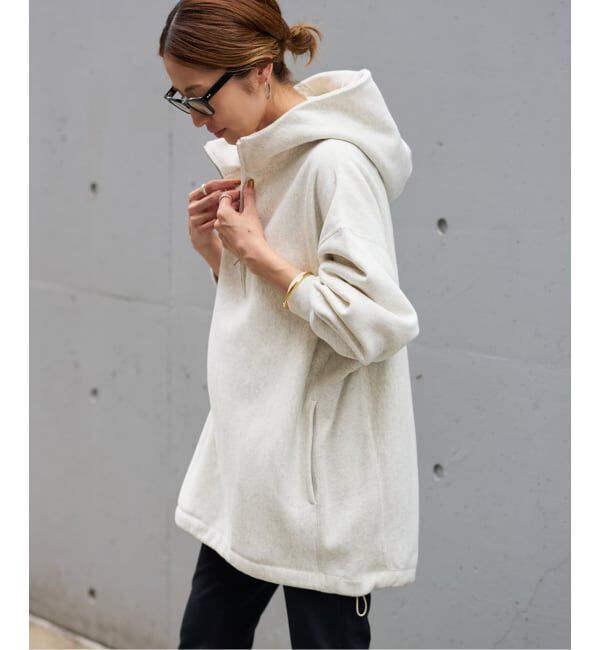 FRAMeWORK「Champion 別注REVERSE WEAVE11.5OZフードハーフジップドロストプルオーバー」|スウェット・ジャージ|