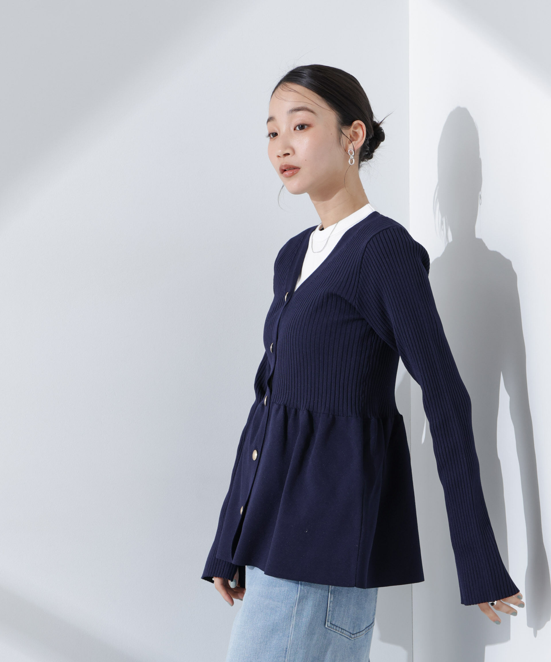 nano･universe「前後2WAYペプラムニットカーディガン」|ニット・セーター|