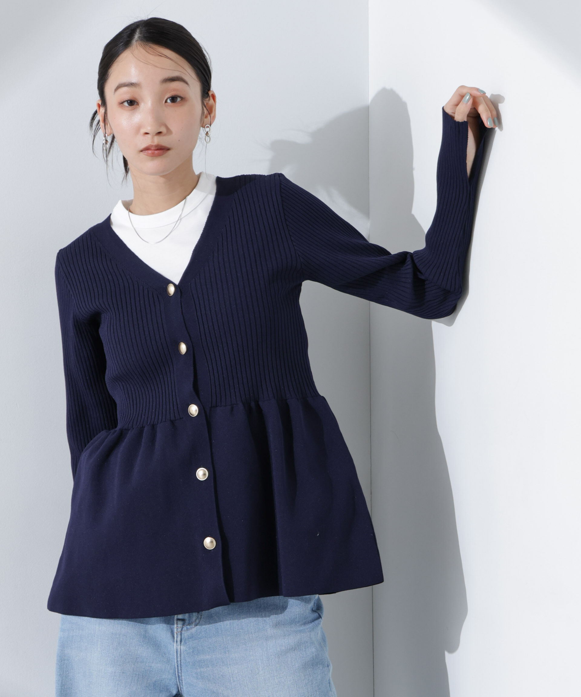 nano･universe「前後2WAYペプラムニットカーディガン」|ニット・セーター|