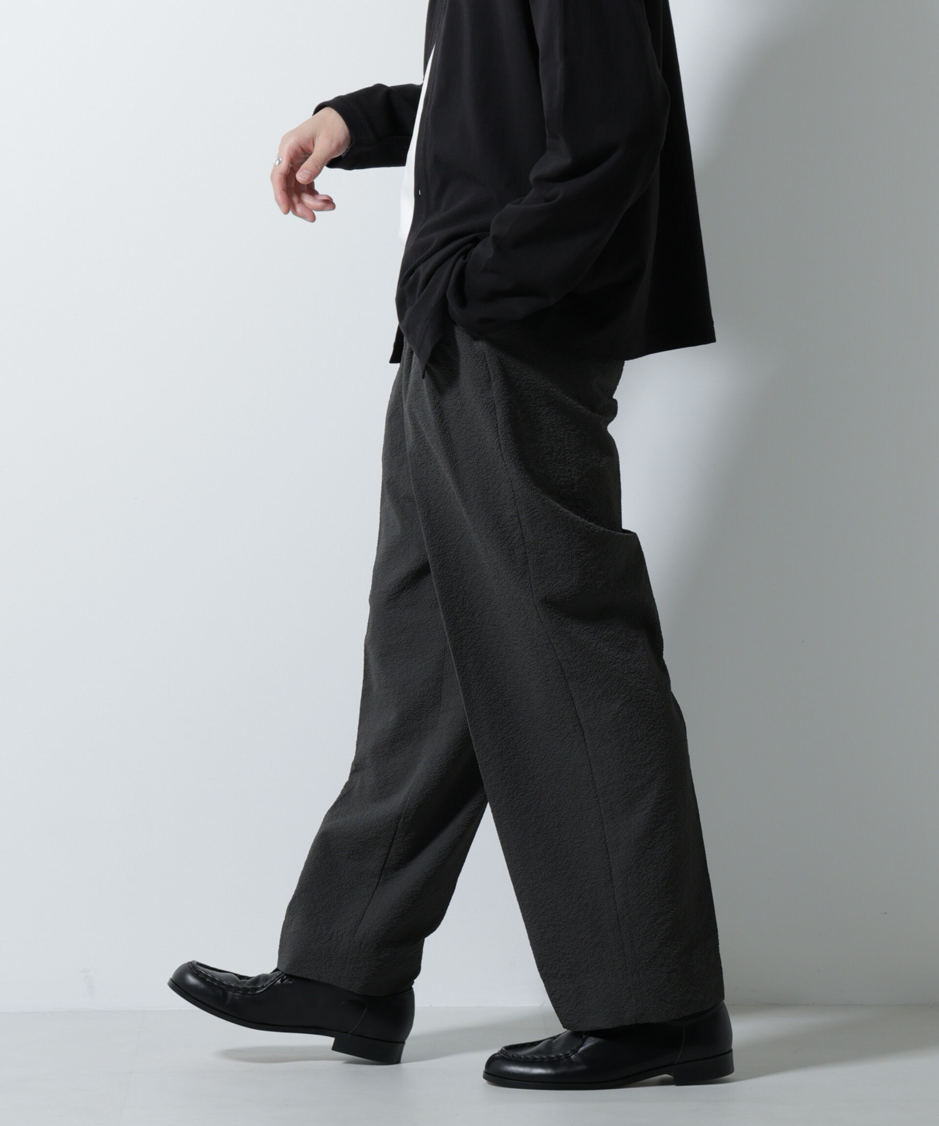 nano･universe「サッカータックイージーパンツ（セットアップ可）」|チノ|