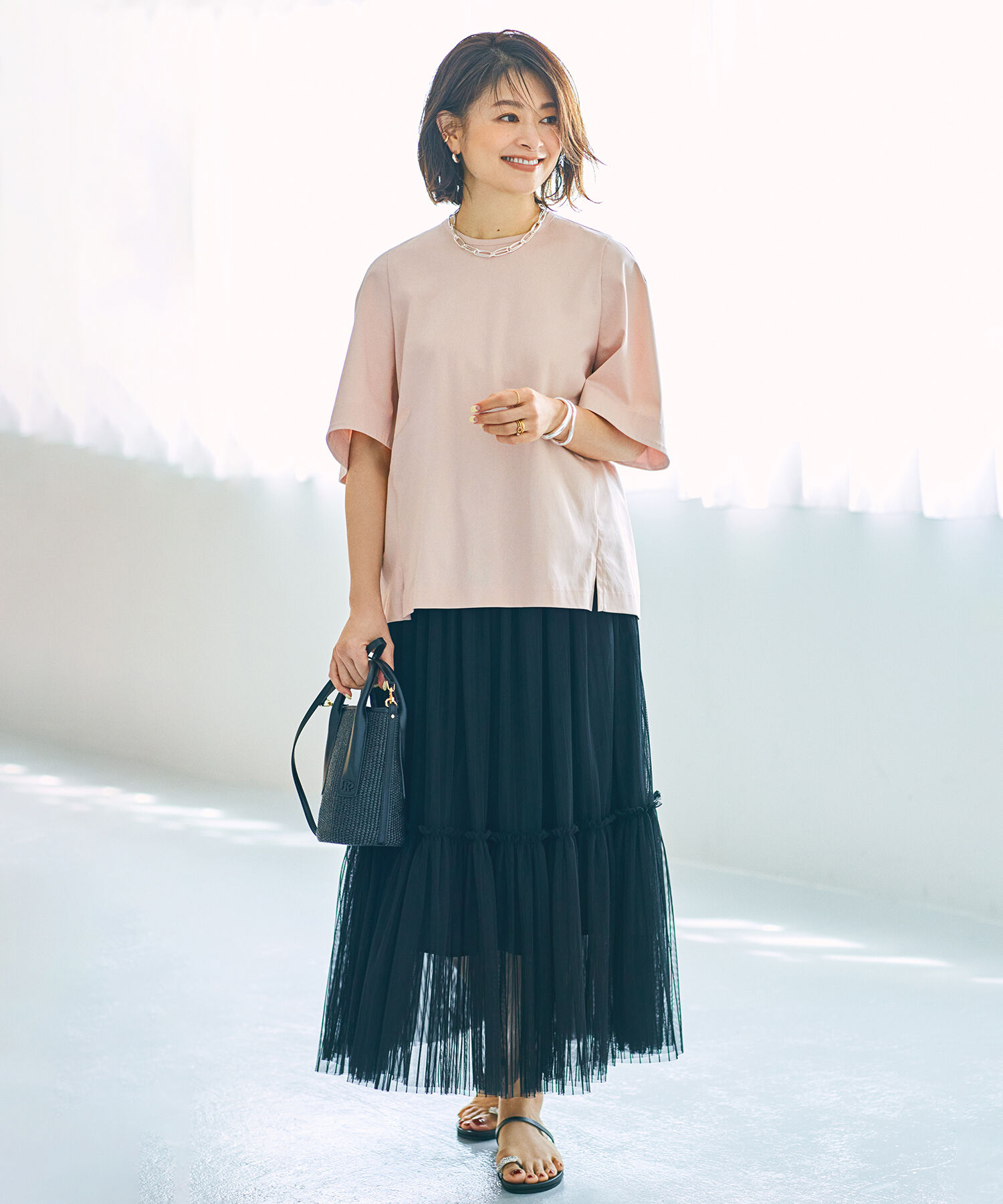 ROPE「【高評価】【エディター三尋木奈保さんコラボ】大人きれいめ ツヤ感Tシャツ」|Tシャツ・カットソー|