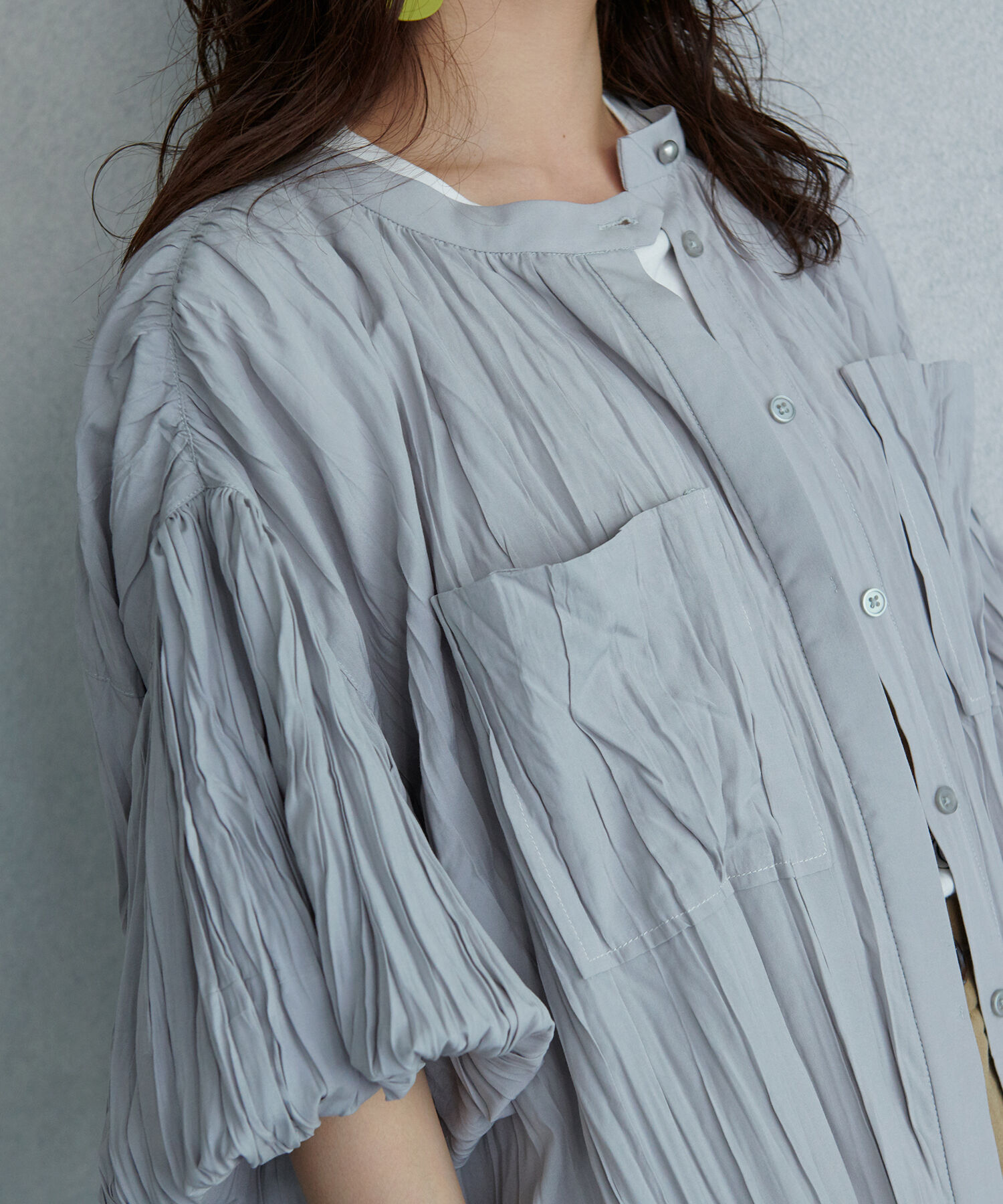 VIS「【高橋愛さんコラボ】ふんわり袖がアクセント。BIGポケット前あきワンピース」|その他|