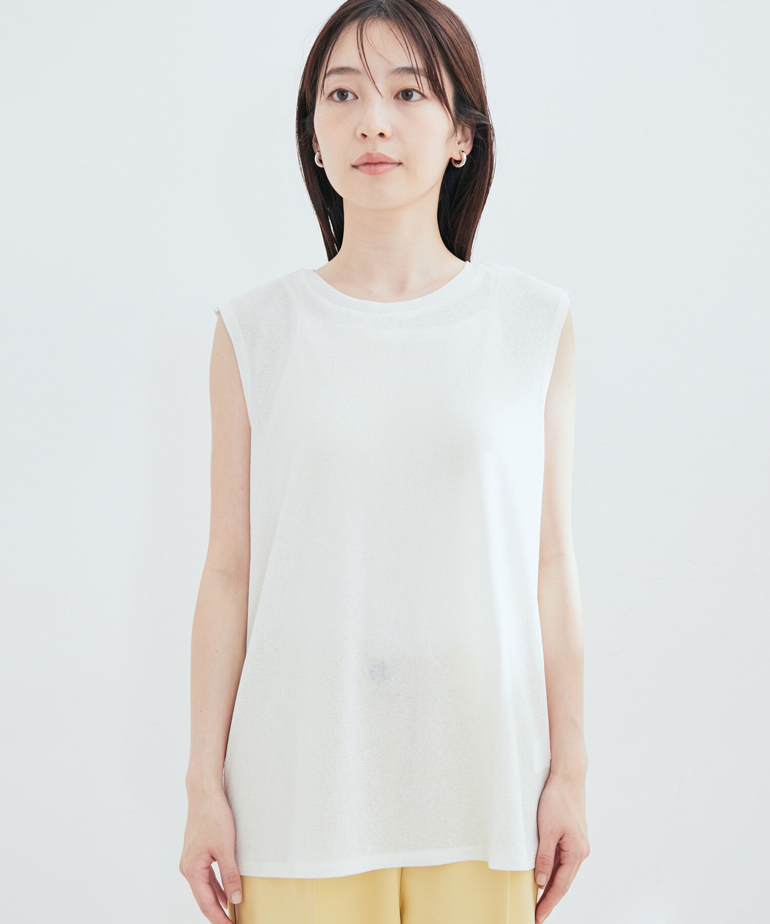 vis-a-vis「【WEB限定】シアーボックスノースリーブトップス」|Tシャツ・カットソー|