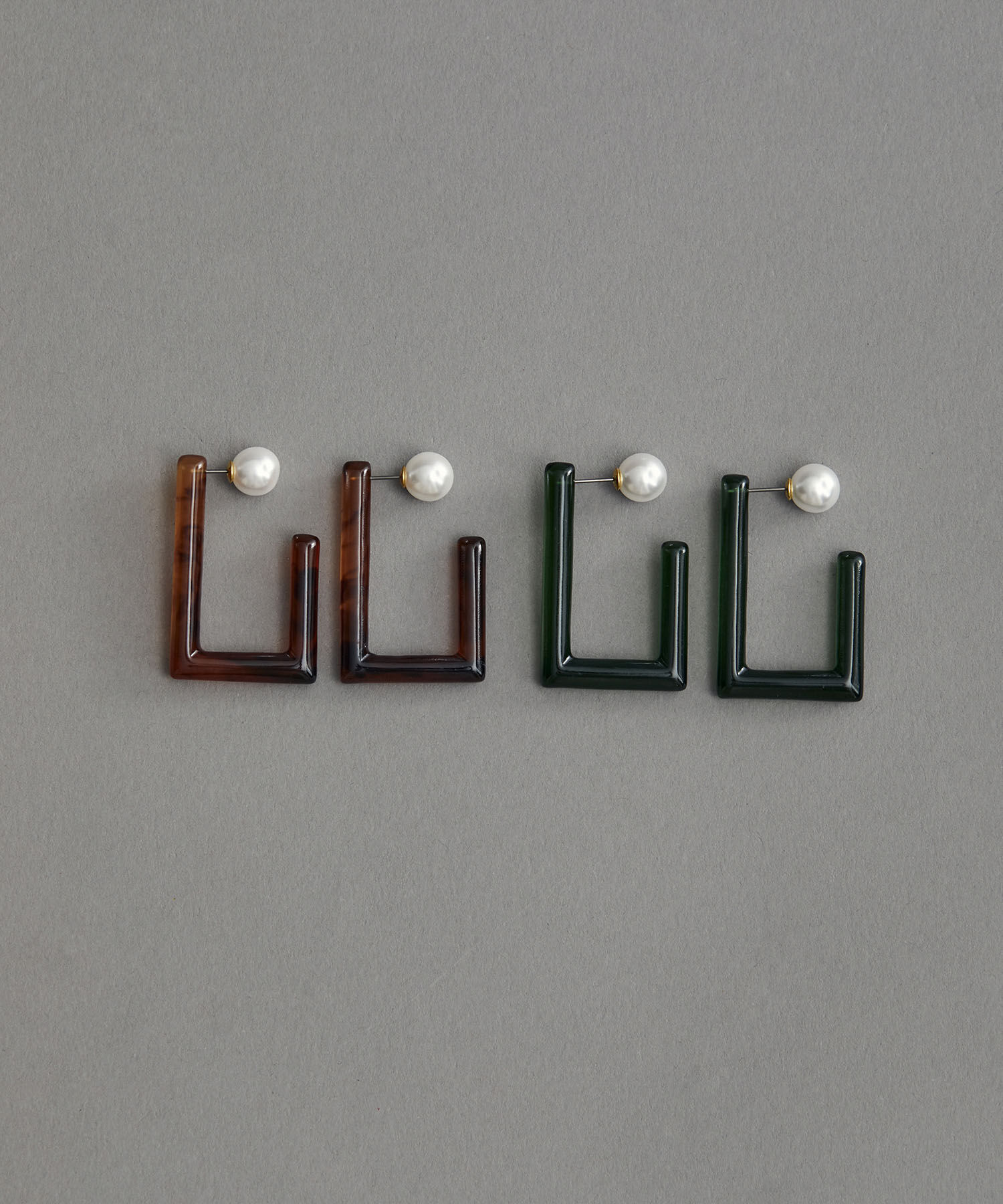 VIS「スクエアアクリルラインピアス」|ピアス|