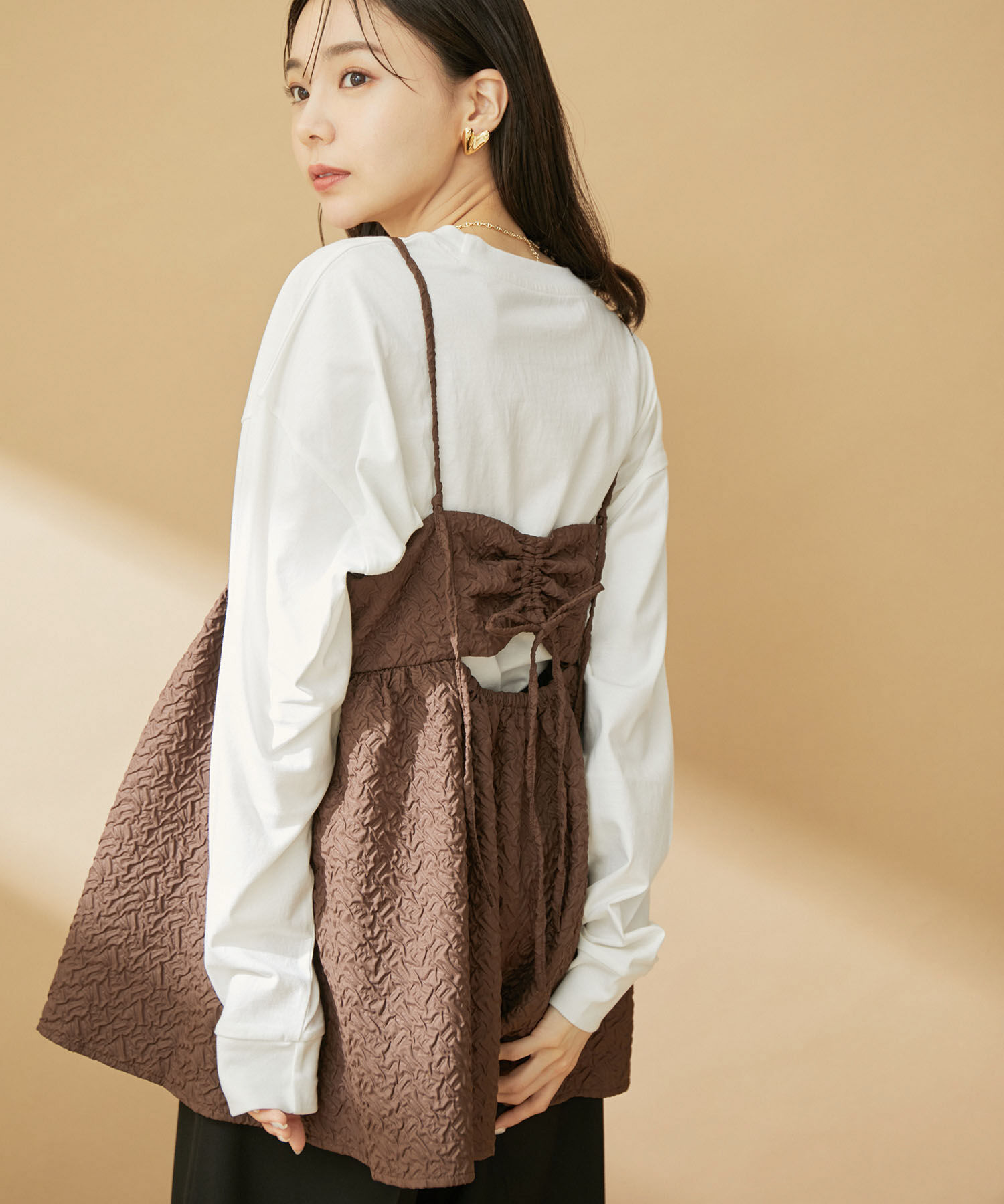 VIS「ふくれジャガードキャミトップス」|キャミソール|ブラウン(22)