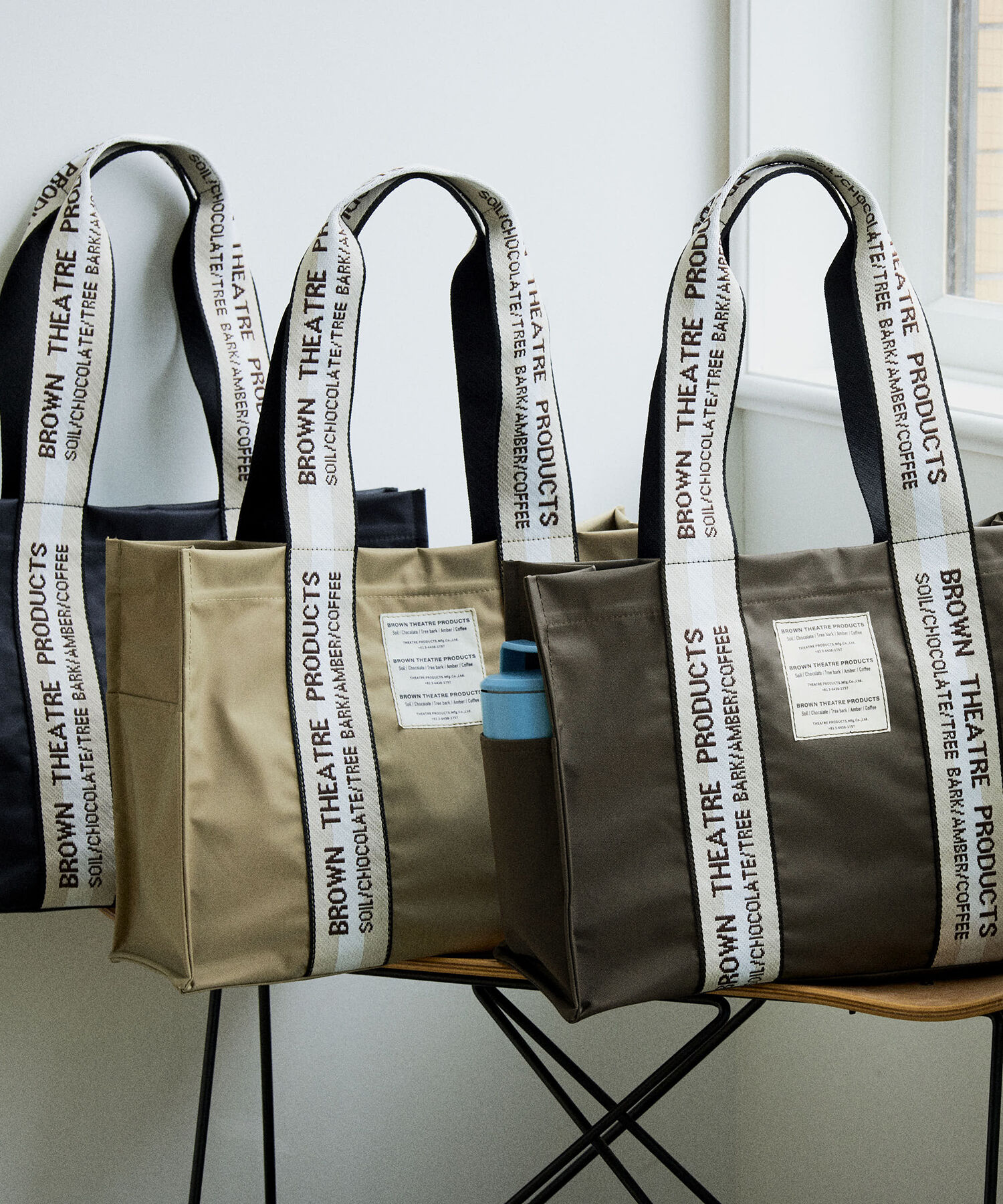 VIS「【BROWN THEATRE PRODUCTSコラボ】サイドポケットナイロントートバッグ」|トートバッグ|