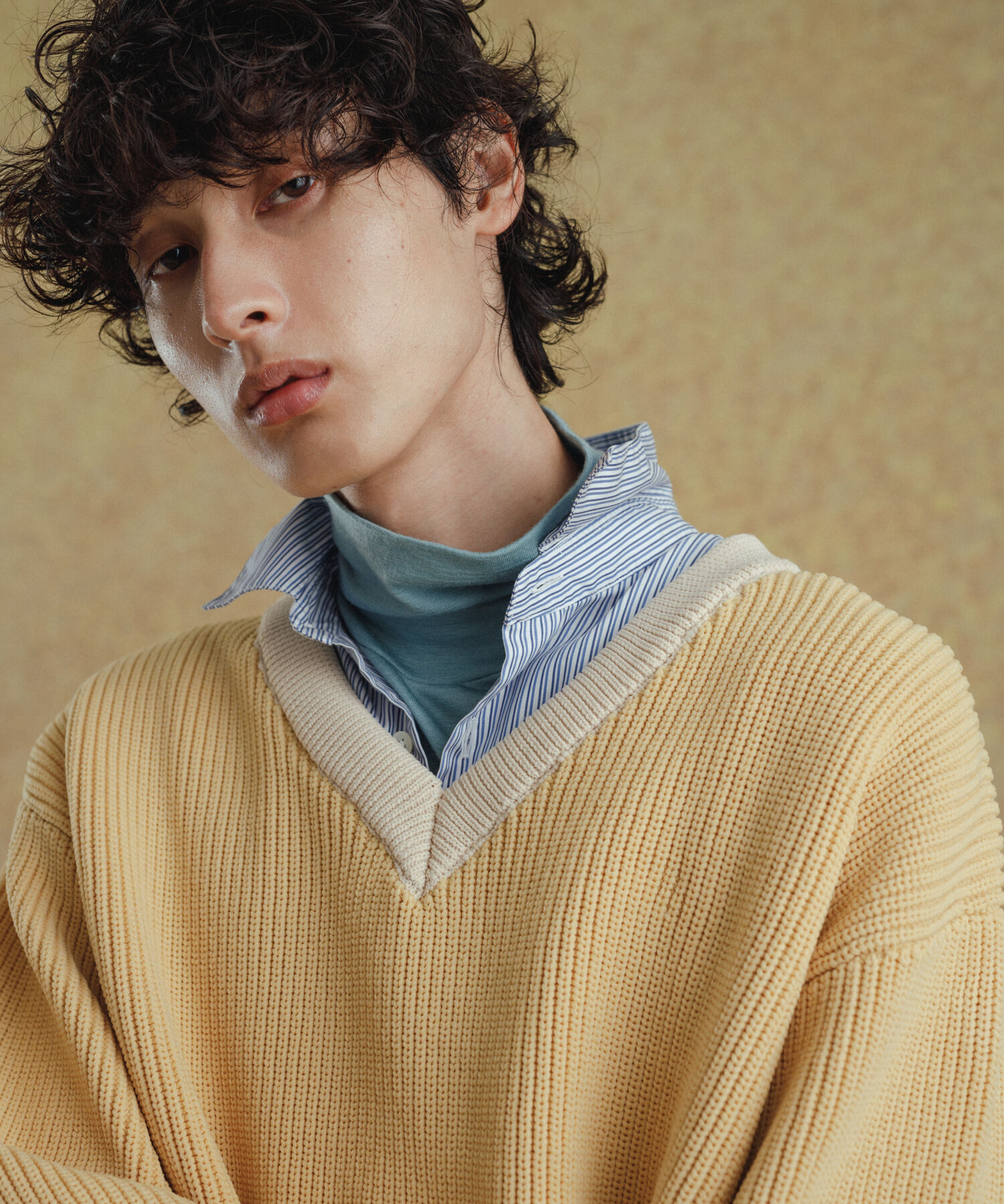 ADAM ET ROPE'「発売後即完売!!《WEB限定》【LOGAN/ローガン 別注】カレッジニット Vネック オーバーシルエット/ワッペン付」|ニット・セーター|