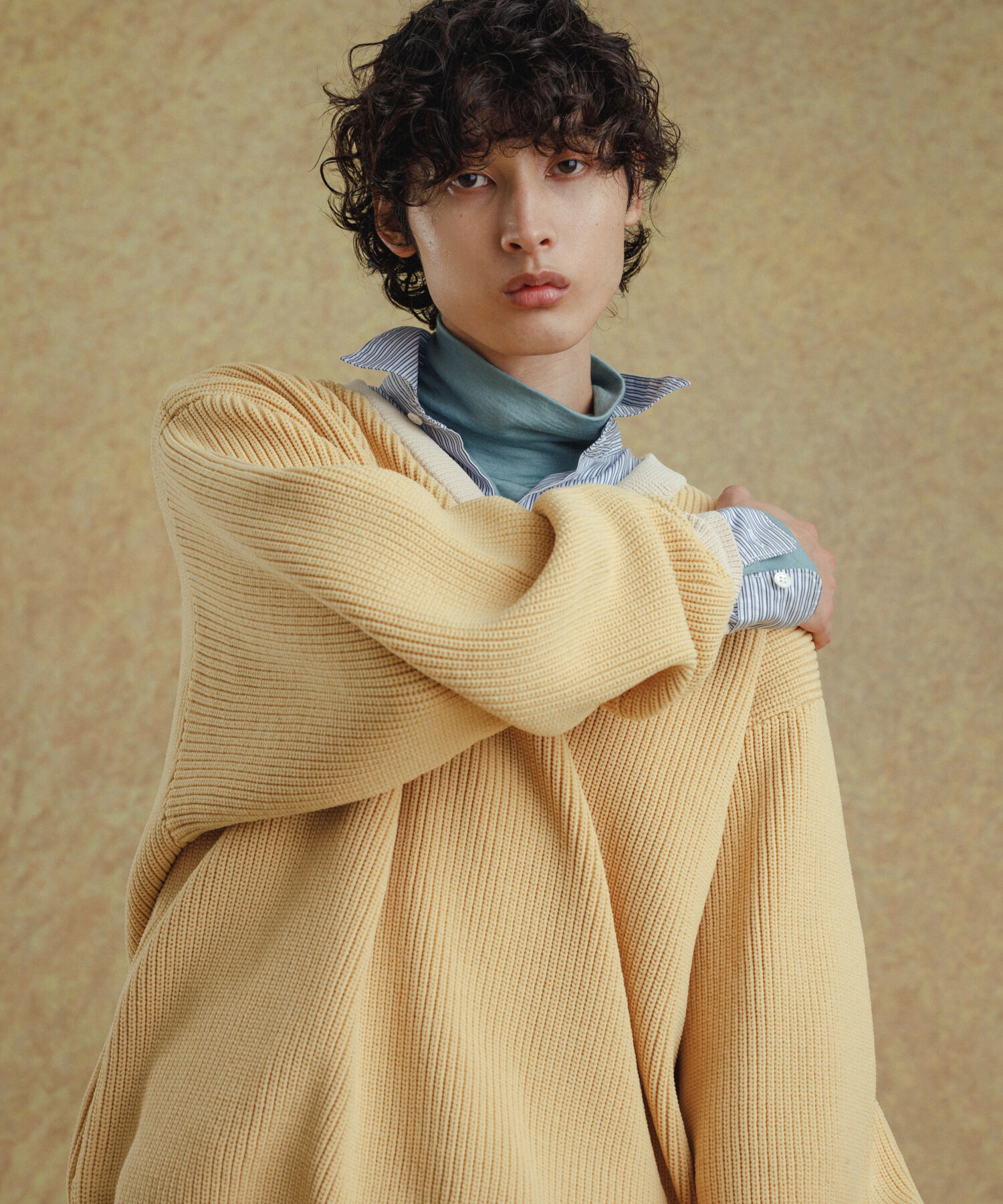 ADAM ET ROPE'「発売後即完売!!《WEB限定》【LOGAN/ローガン 別注】カレッジニット Vネック オーバーシルエット/ワッペン付」|ニット・セーター|