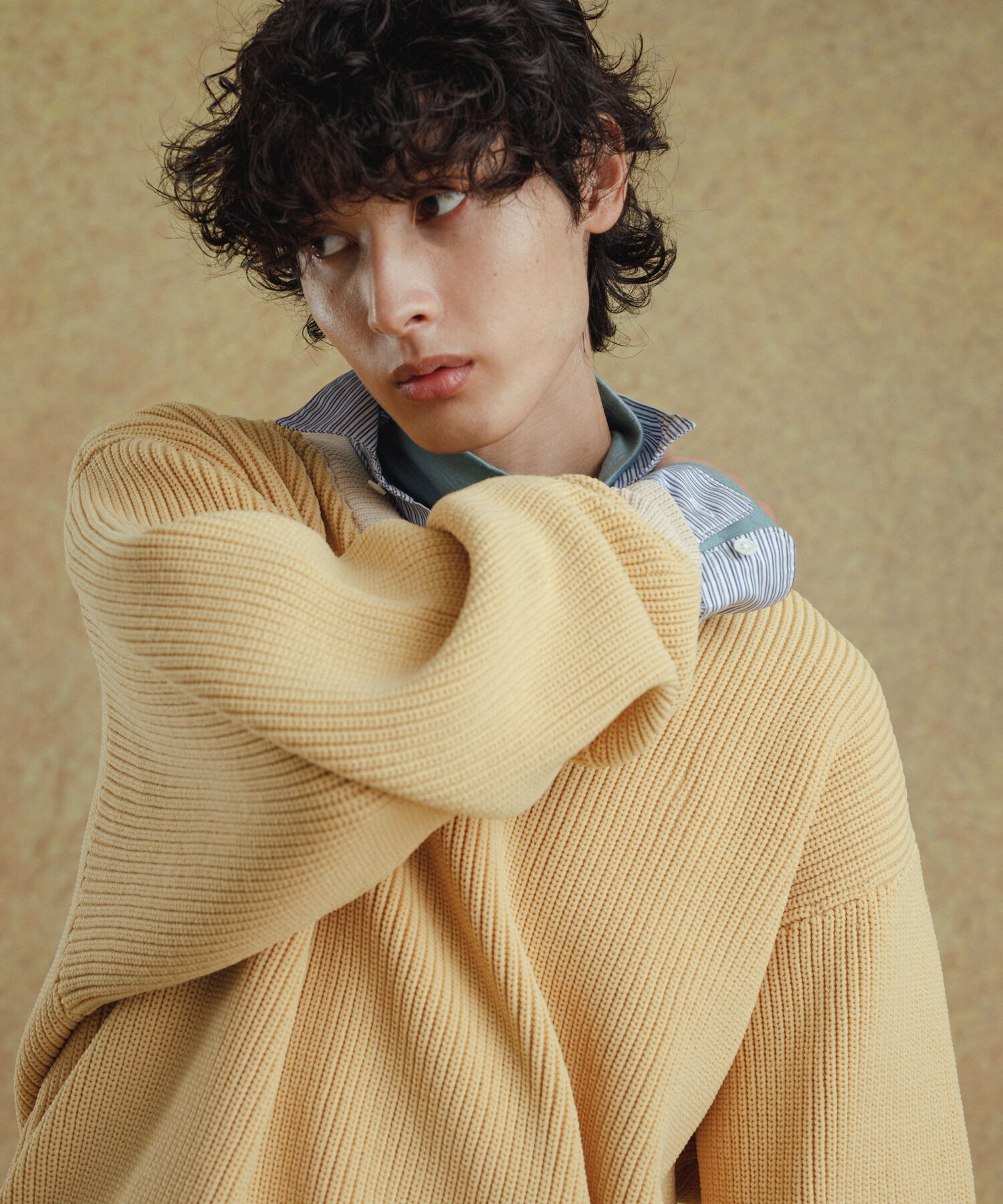 ADAM ET ROPE'「発売後即完売!!《WEB限定》【LOGAN/ローガン 別注】カレッジニット Vネック オーバーシルエット/ワッペン付」|ニット・セーター|