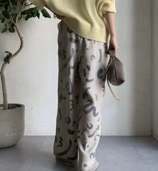  「【WEB限定】シアーレイヤード柄パンツ」|チノ|