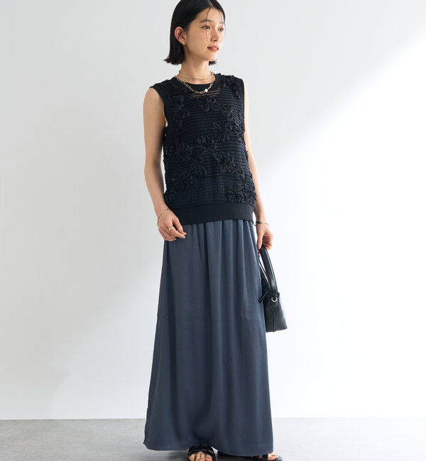  「《ウエスト総ゴム仕様》サテン楊柳ロングスカート」|スカート|