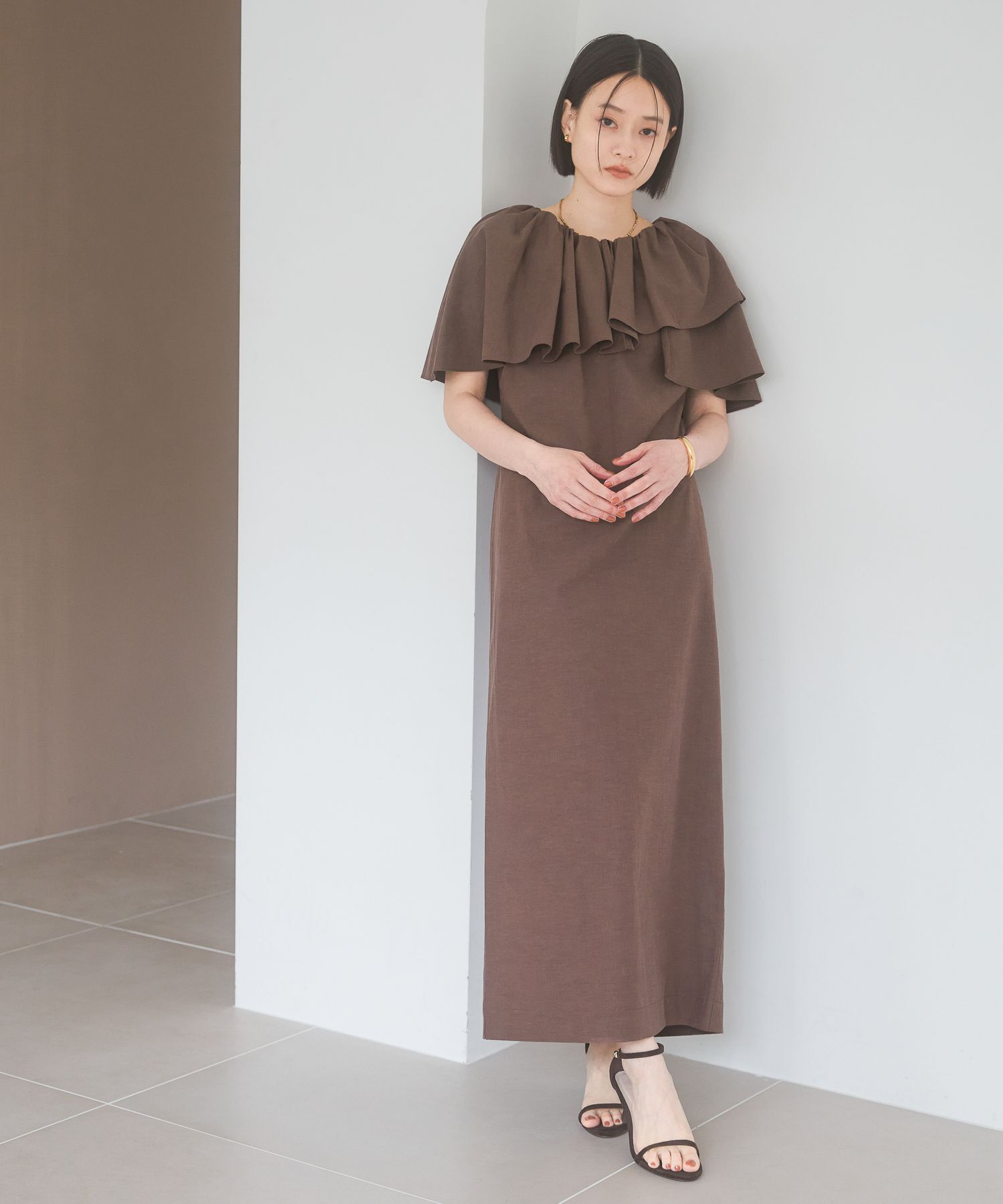 A part by 「アシメフリルマルチワンピース」|ワンピース|ブラウン