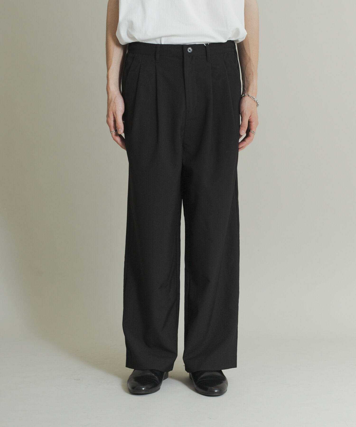 SENSE OF PLACE by URBAN RESEARCH「コンフォートストレートスラックス」|その他|