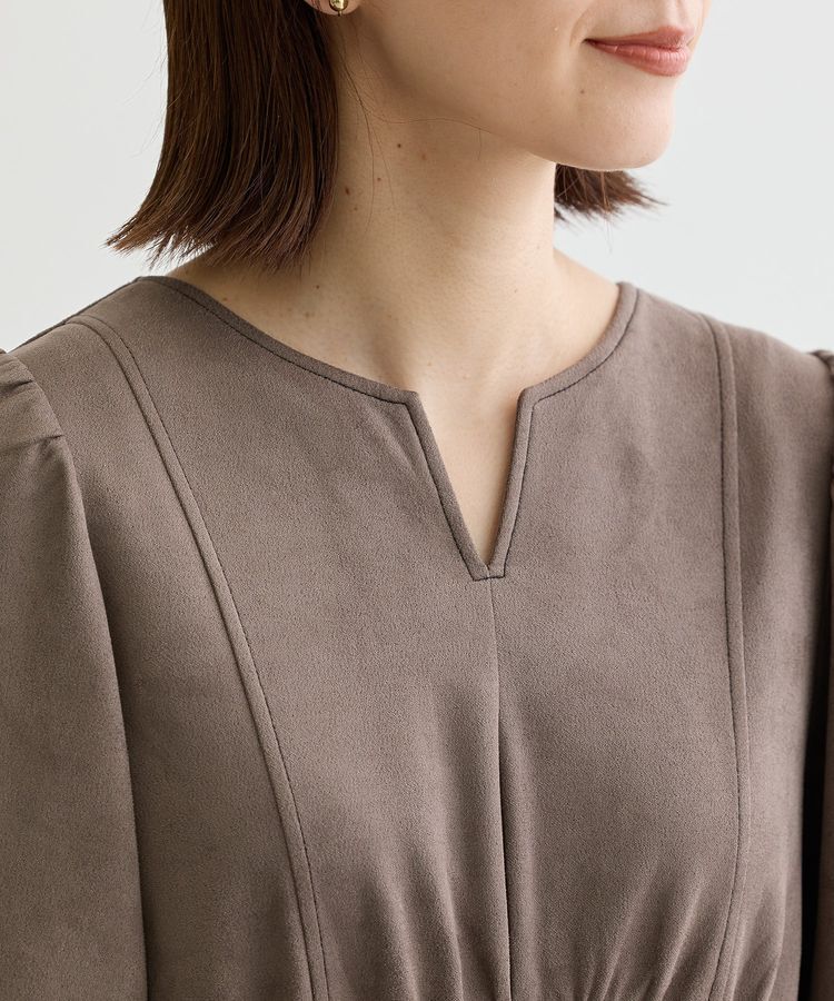 Green Parks「・ELENCARE DUE スエードポンチタックワンピ」|ワンピース|