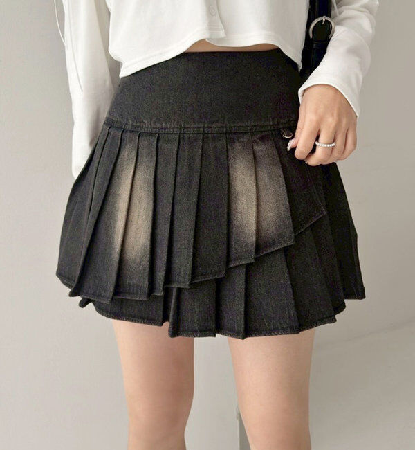  「チャーム付きイレヘムプリーツスカート/S・Mサイズ展開」|スカート|