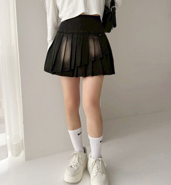  「チャーム付きイレヘムプリーツスカート/S・Mサイズ展開」|スカート|