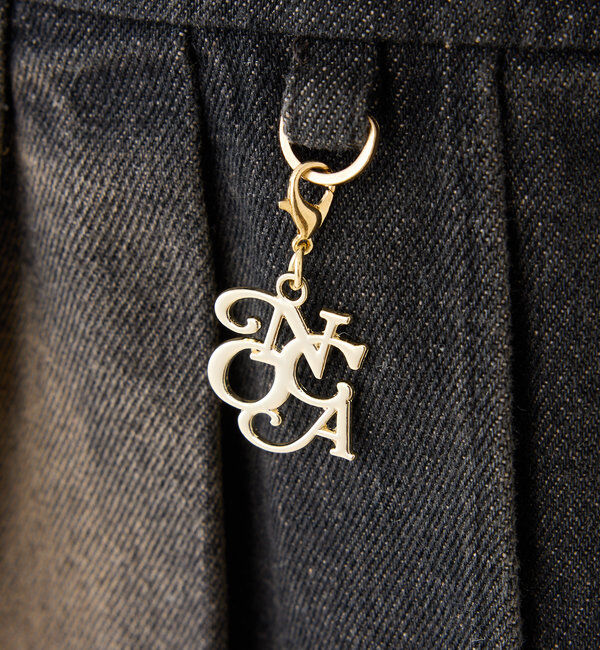  「チャーム付きイレヘムプリーツスカート/S・Mサイズ展開」|スカート|