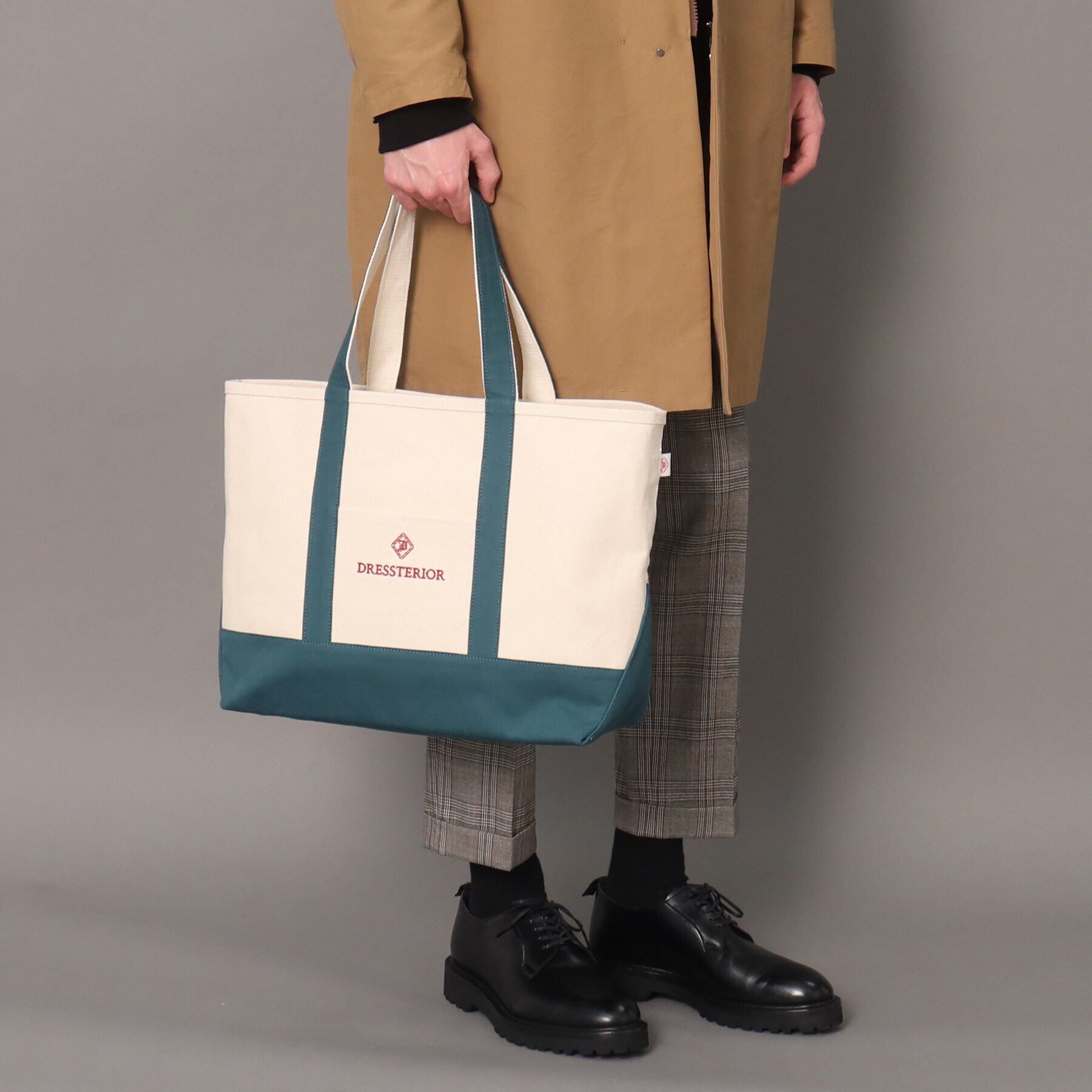 DRESSTERIOR「【CLASSY.5月号掲載】ドレステリア キャンバストートバッグ（M）」|トートバッグ|ｸﾞﾘｰﾝ(022)