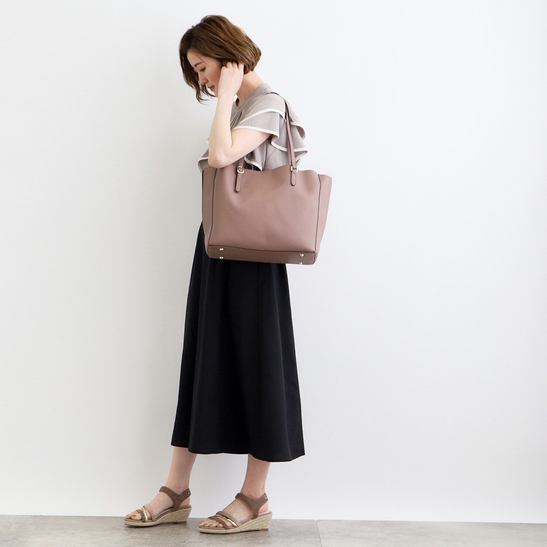 grove「【人間工学・A4】サイドスリットトート」|トートバッグ|