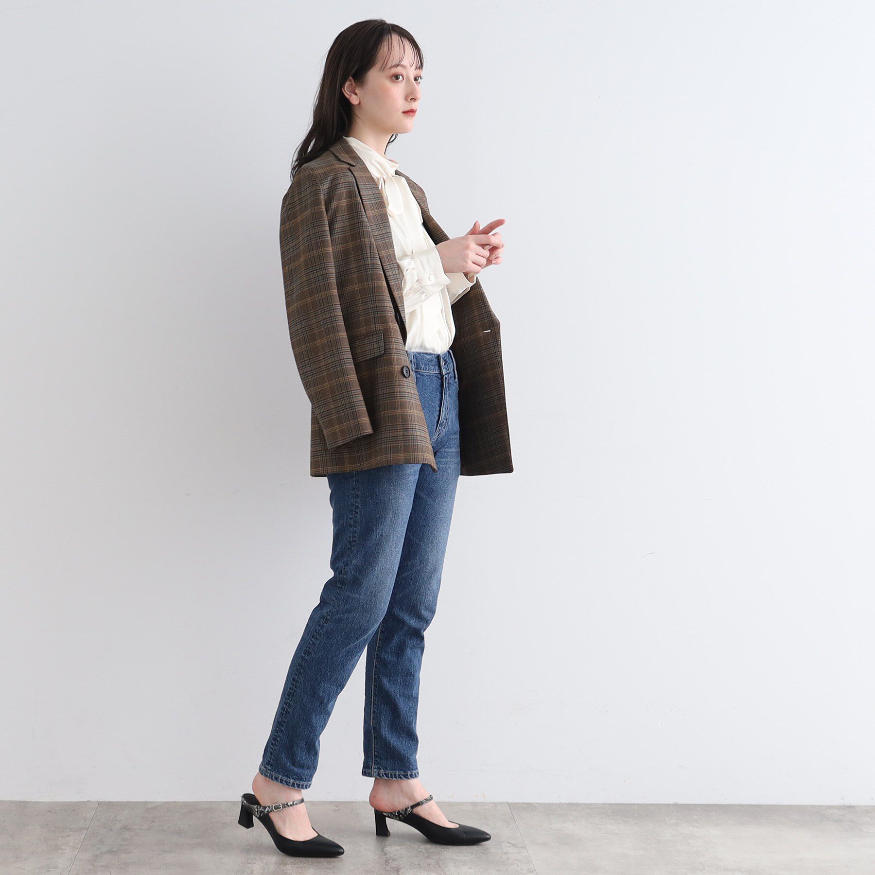 INDIVI「【洗える/ウエストゴム】テーパードデニムパンツ」|デニム|