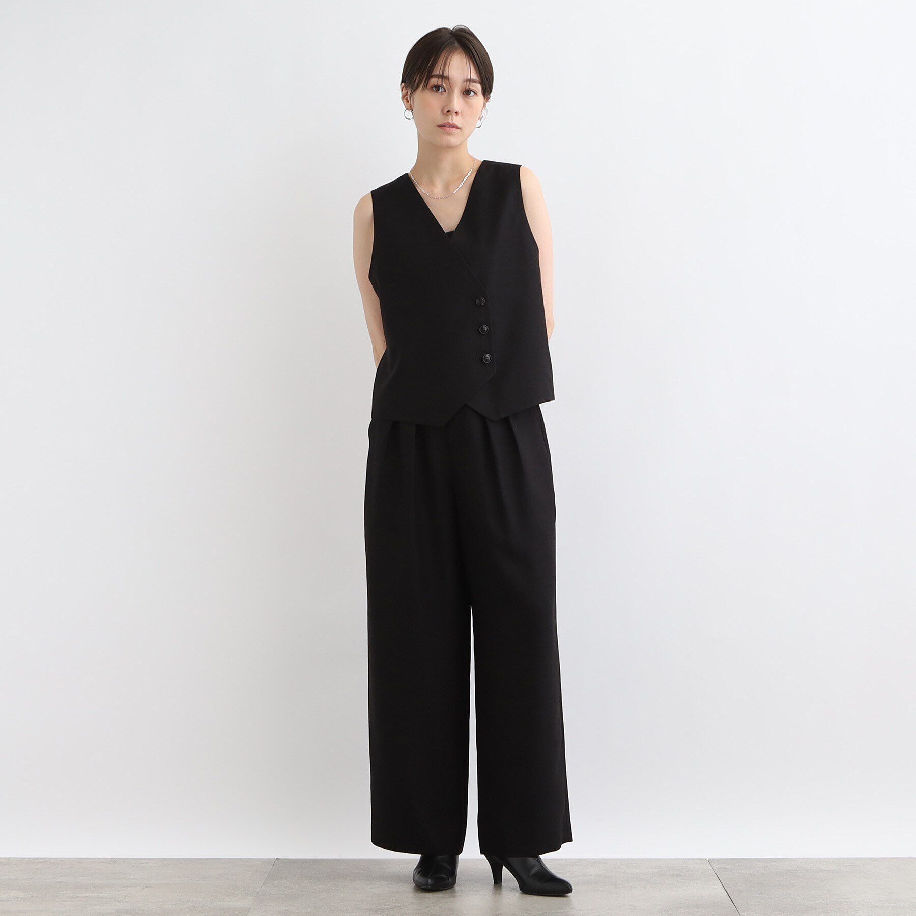 INDIVI「【トリアセテート混/SETUP可能】タックワイドパンツ」|その他|