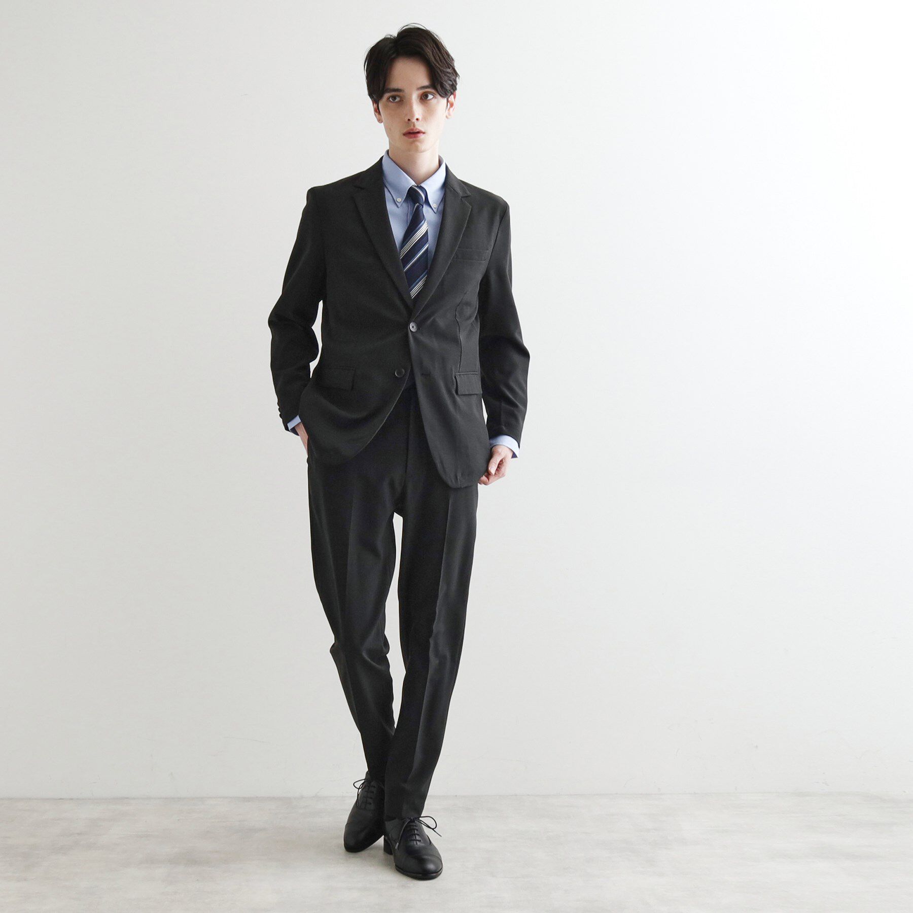 tk.TAKEO KIKUCHI「【WEB限定 マシンウォッシャブル】機能性エアリードライセットアップ/シングルジャケット&テーパード」|スーツ|